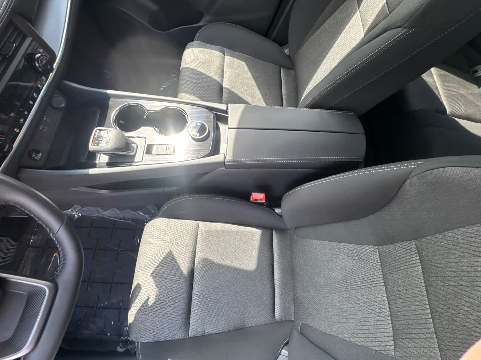 Thumbnail: 2026 Nissan Rogue - 18