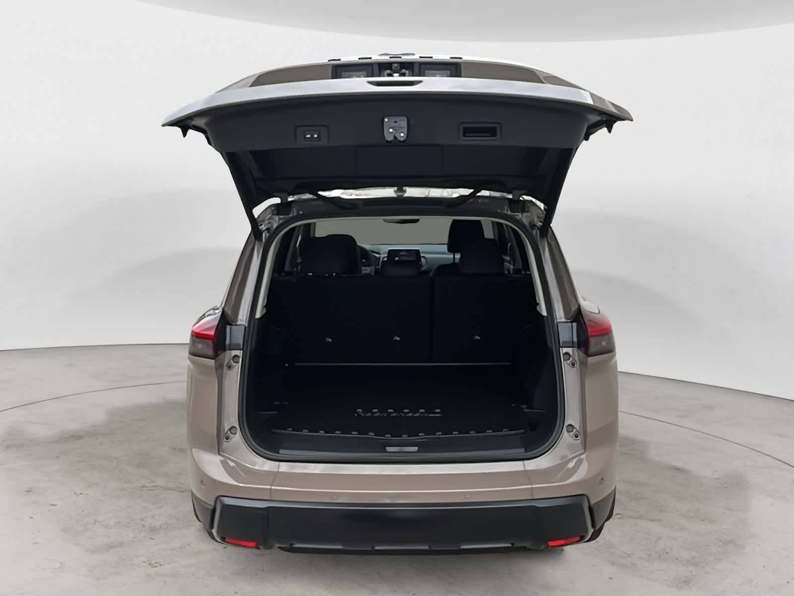 Thumbnail: 2026 Nissan Rogue - 6