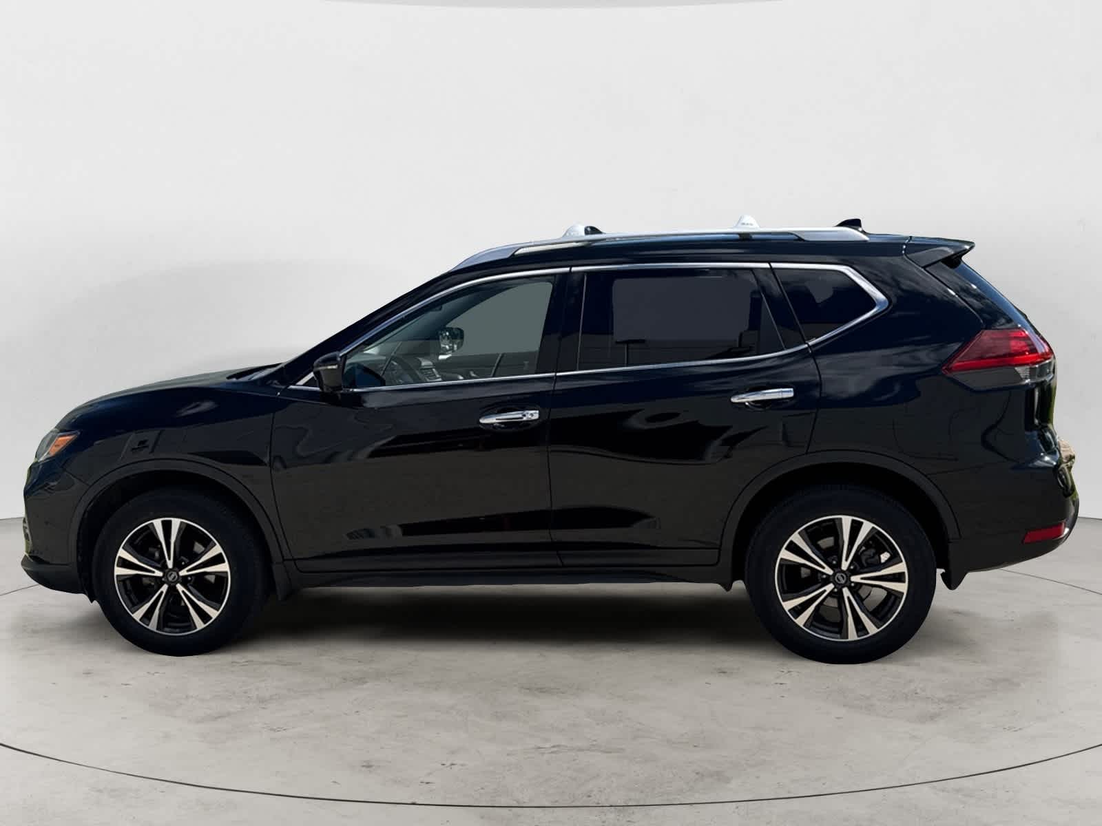Thumbnail: 2020 Nissan Rogue - 3