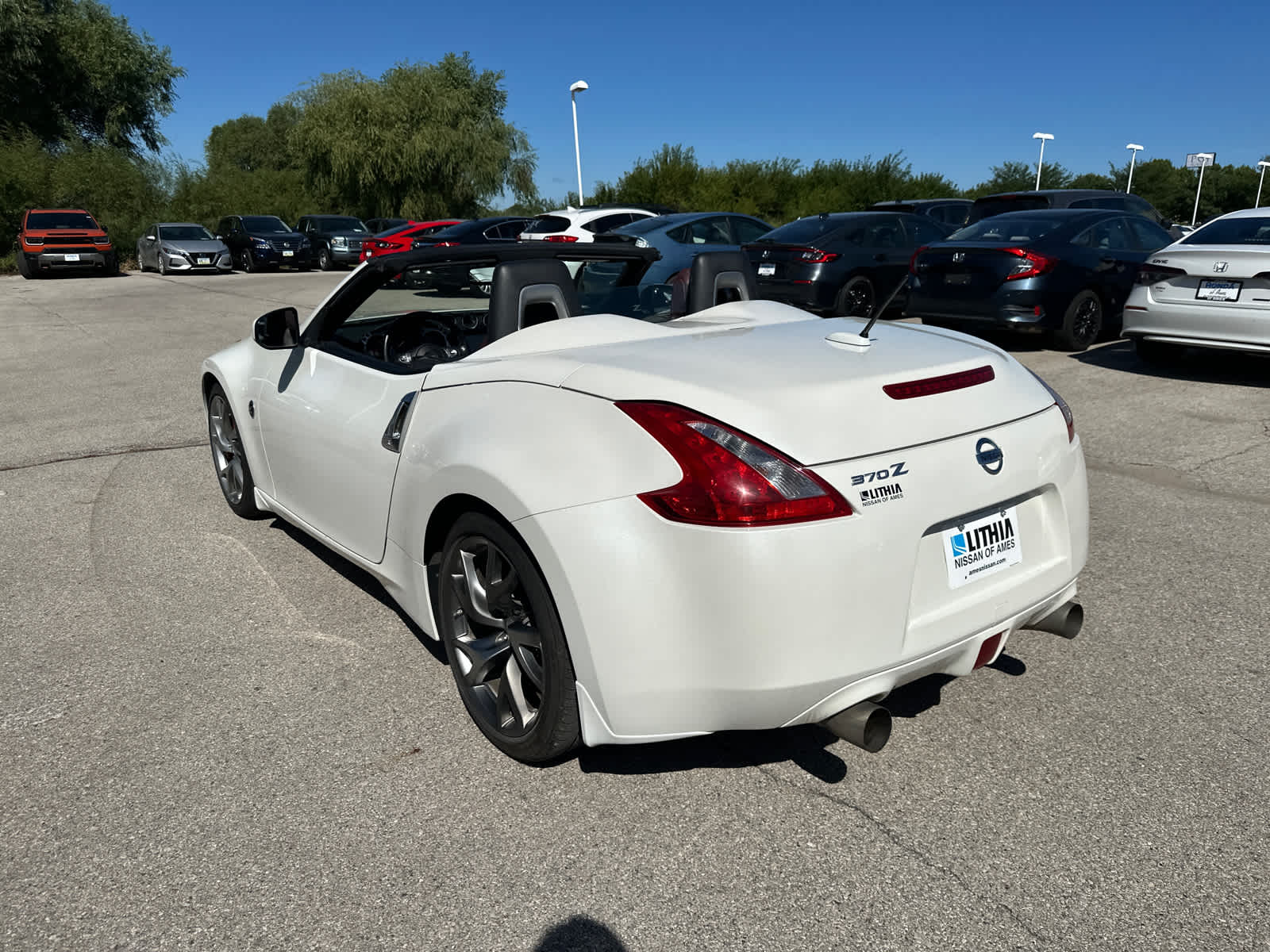Thumbnail: 2014 Nissan Z - 23
