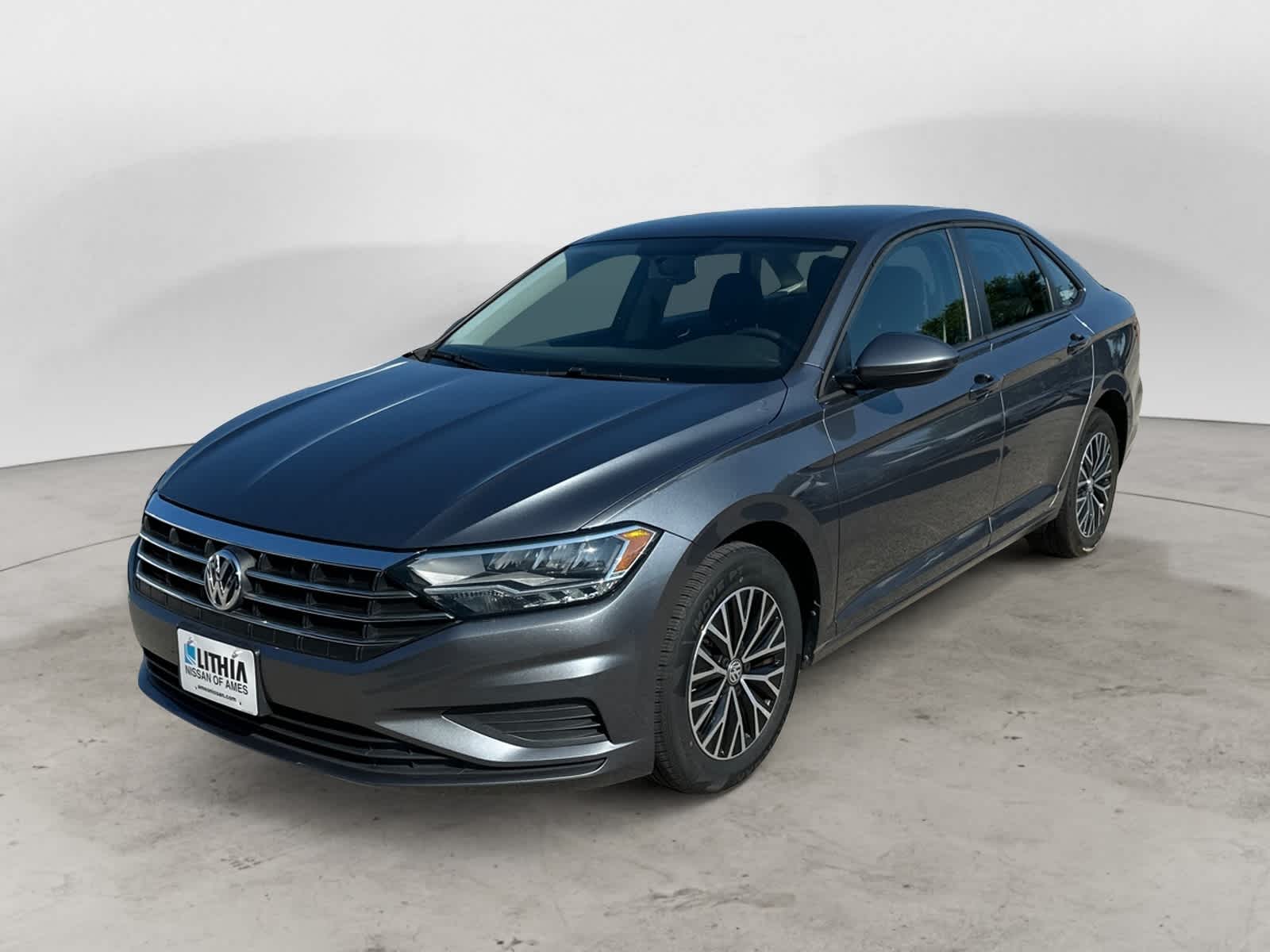 Thumbnail: 2021 Volkswagen Jetta - 1