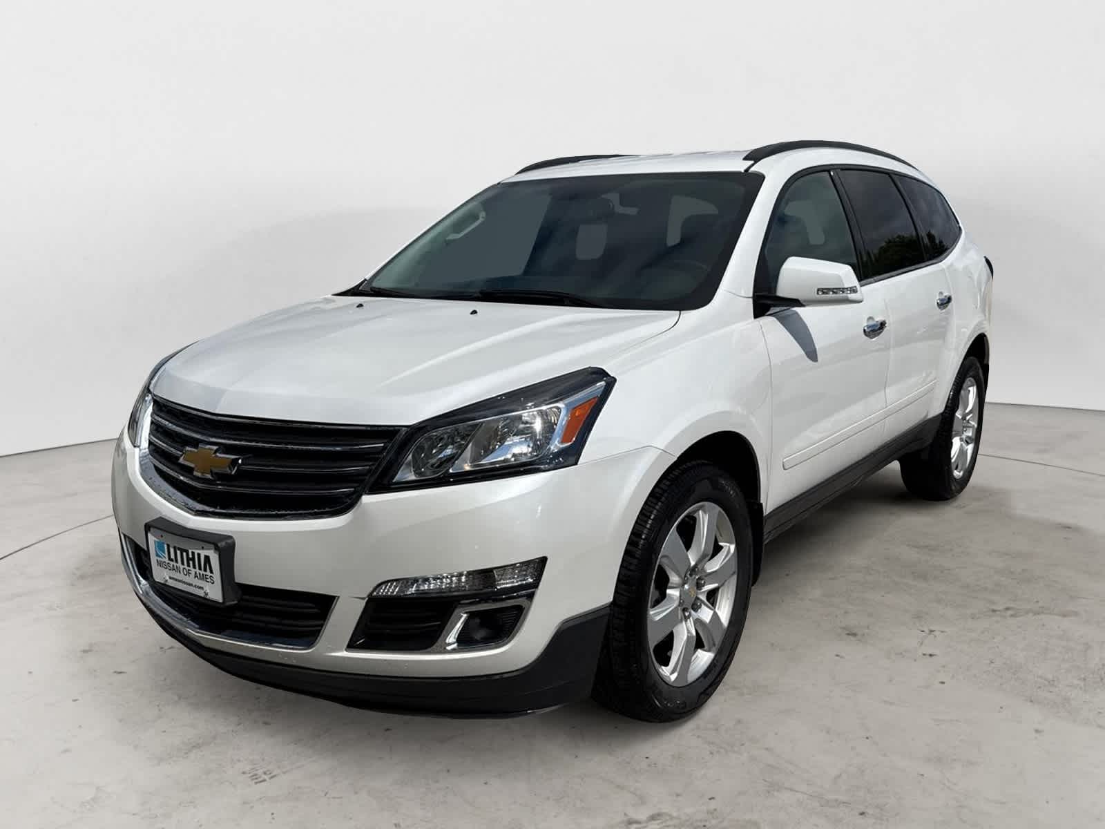 Thumbnail: 2017 Chevrolet Traverse - 1