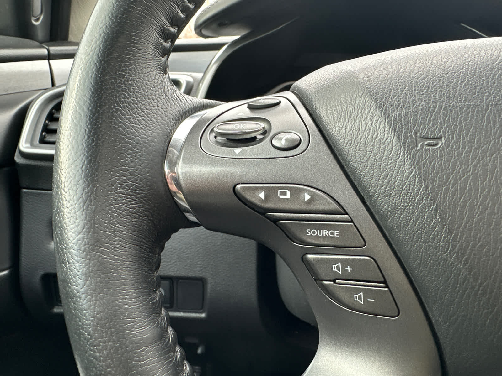 Thumbnail: 2021 Nissan Murano - 26