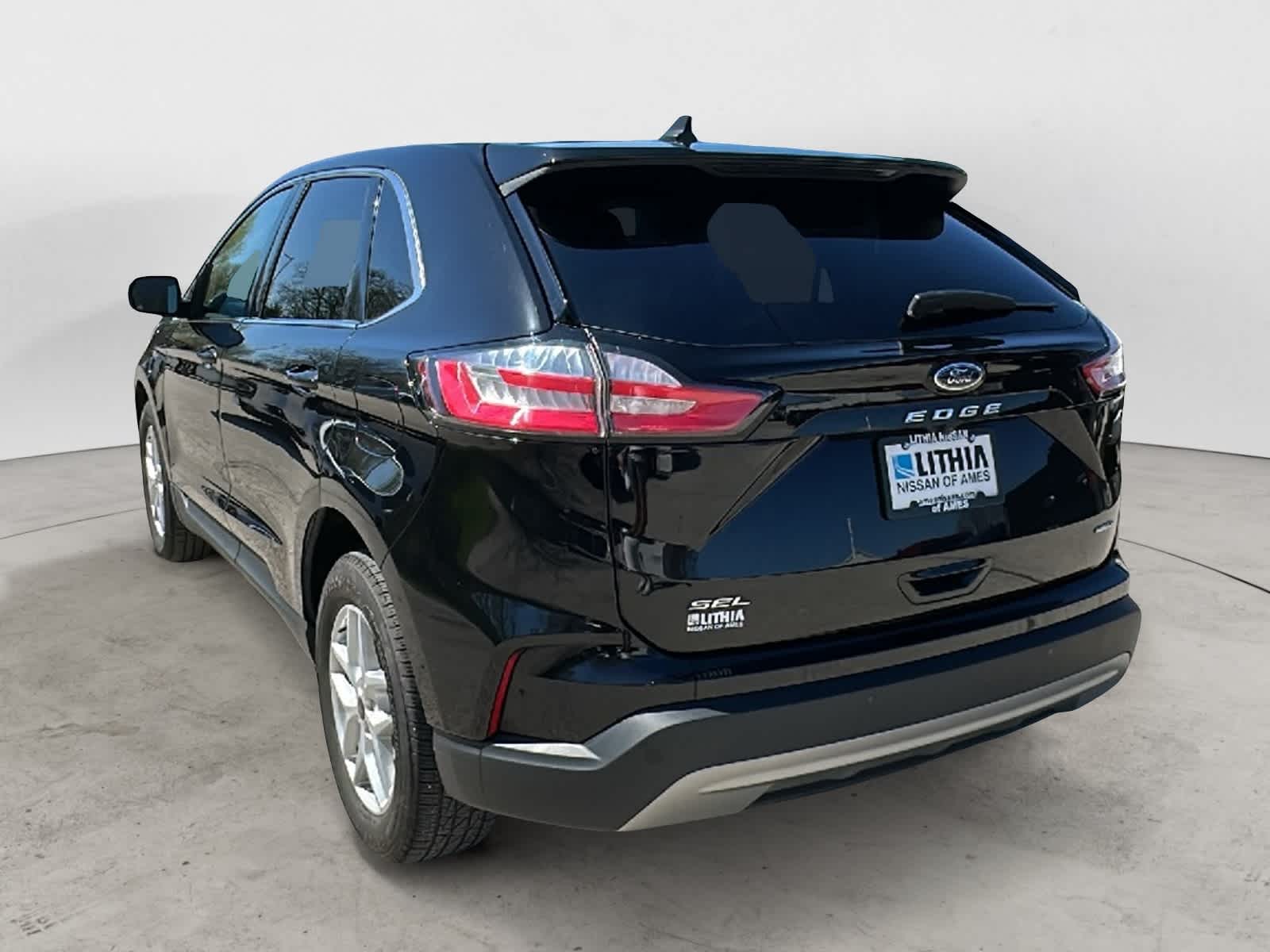 Thumbnail: 2023 Ford Edge - 6