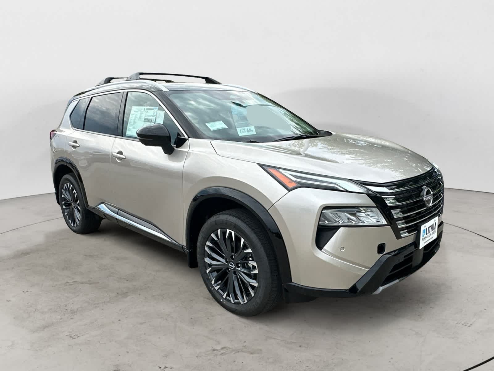 Thumbnail: 2025 Nissan Rogue - 4