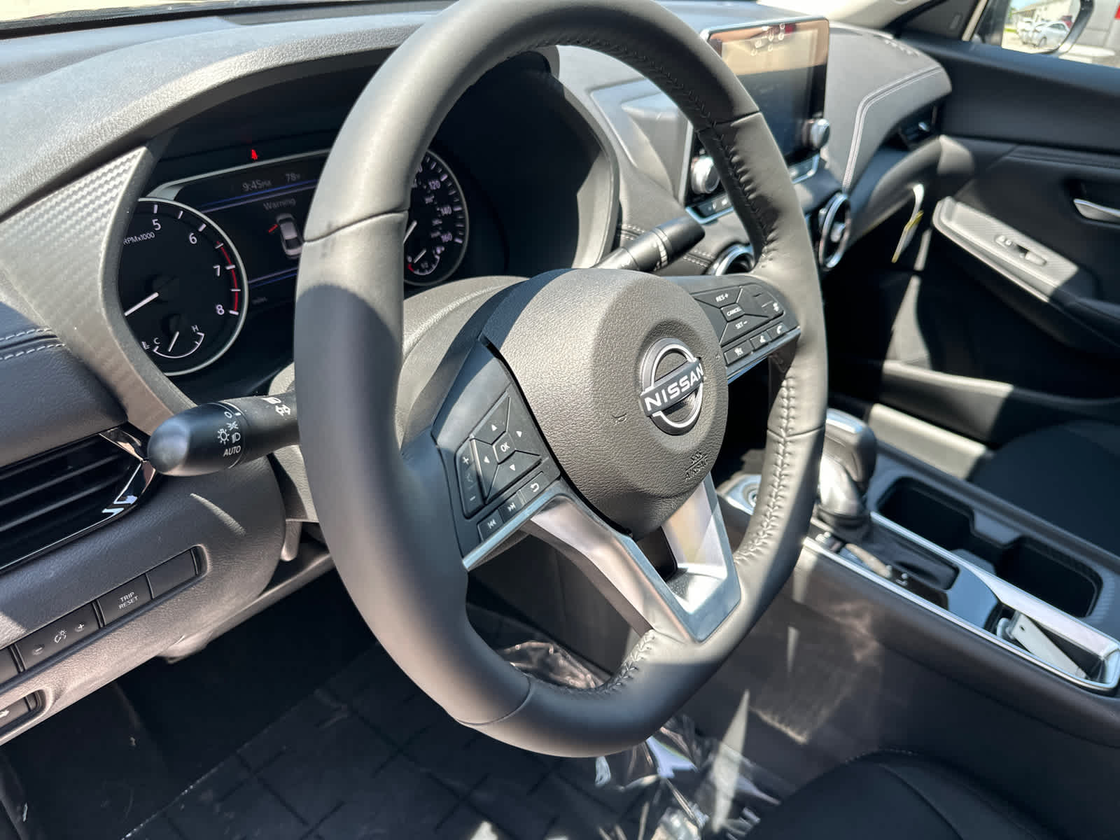 Thumbnail: 2025 Nissan Sentra - 17