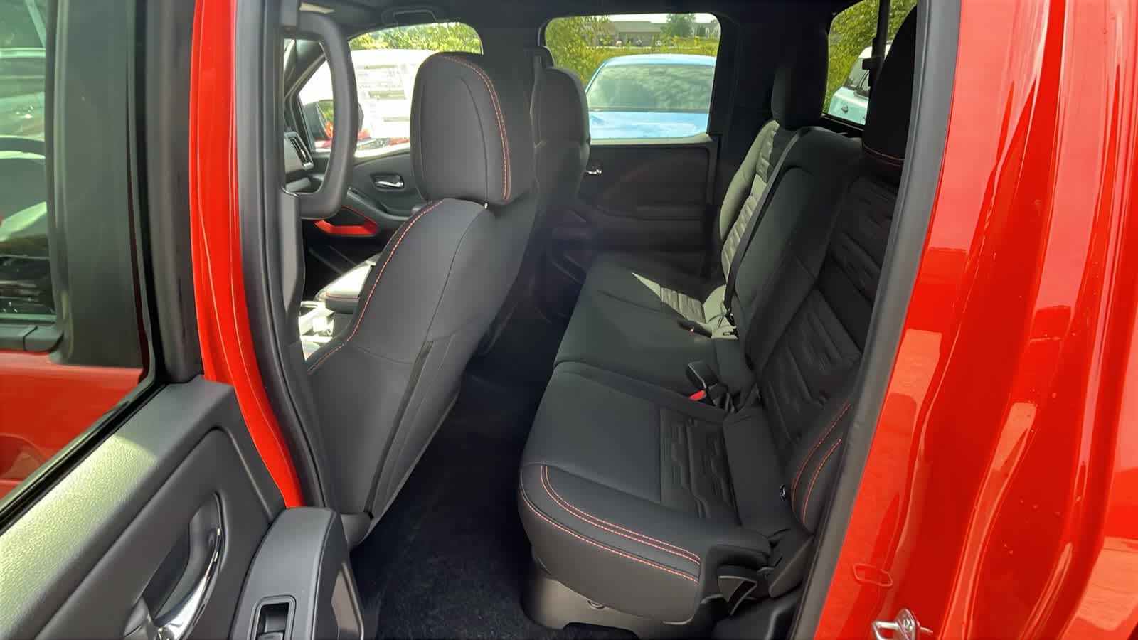 Thumbnail: 2025 Nissan Frontier - 14