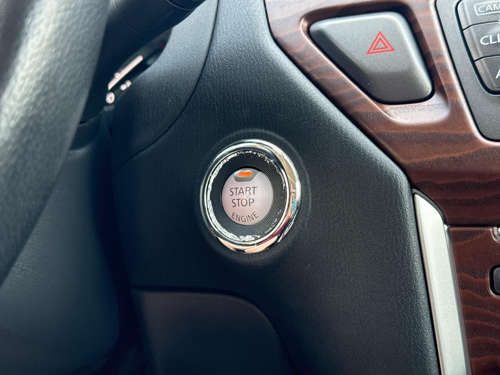 Thumbnail: 2020 Nissan Pathfinder - 21