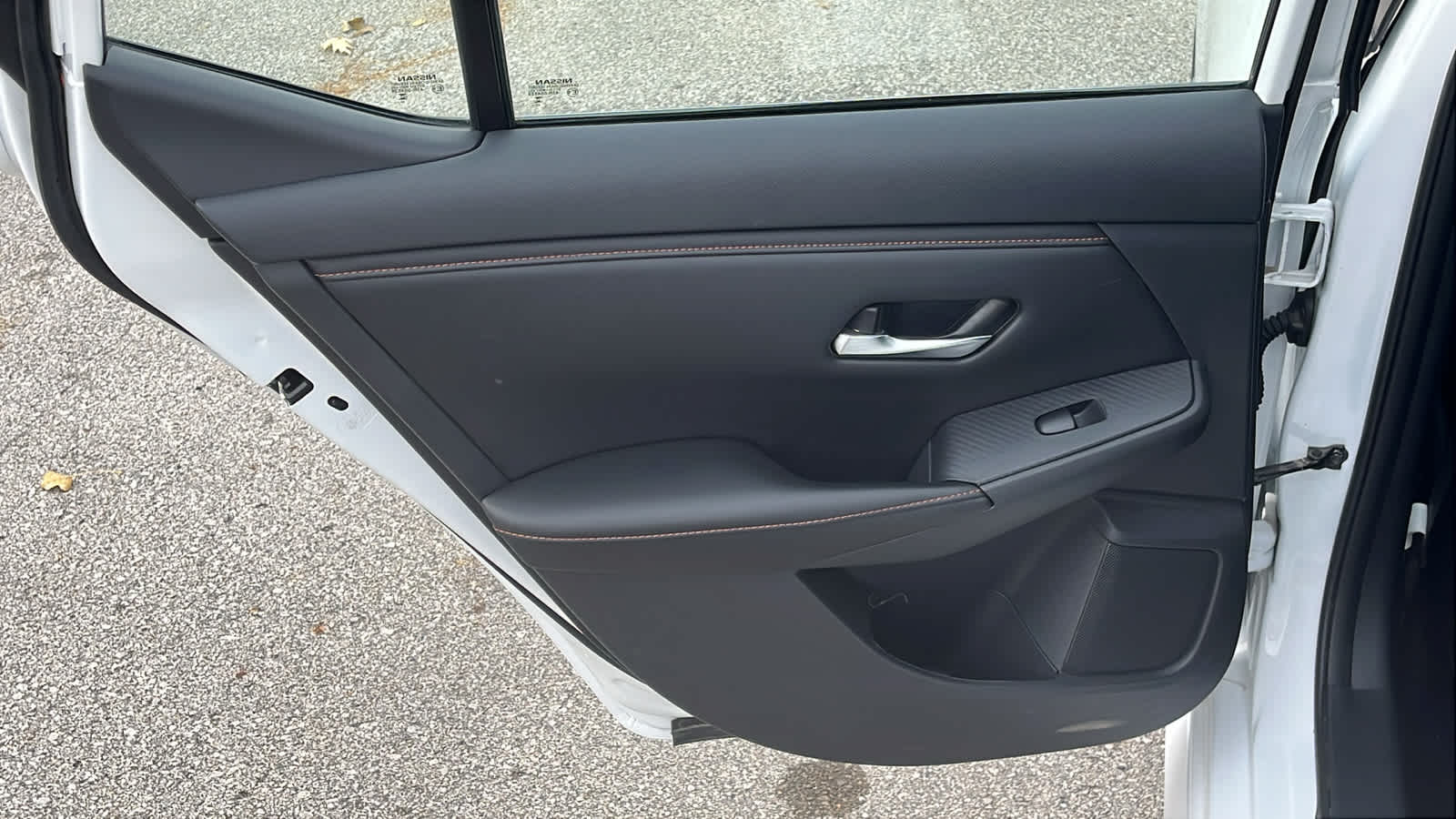 Thumbnail: 2022 Nissan Sentra - 11