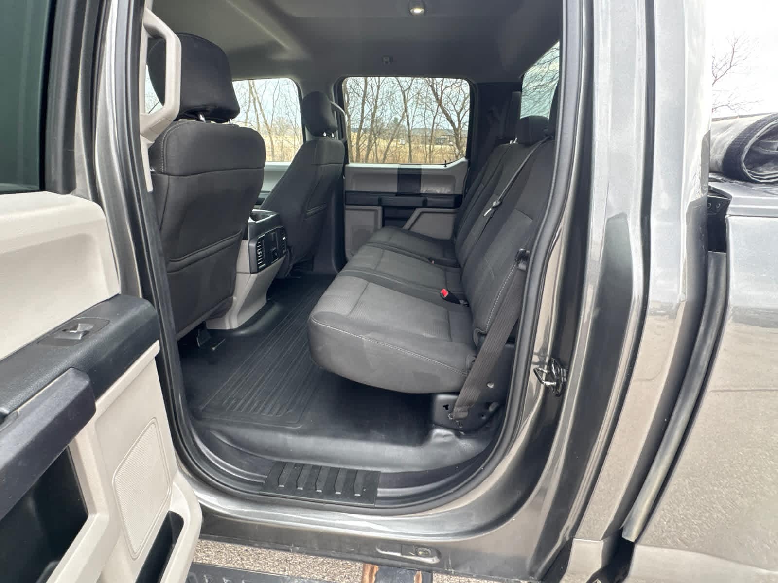 Thumbnail: 2017 Ford F-150 - 13