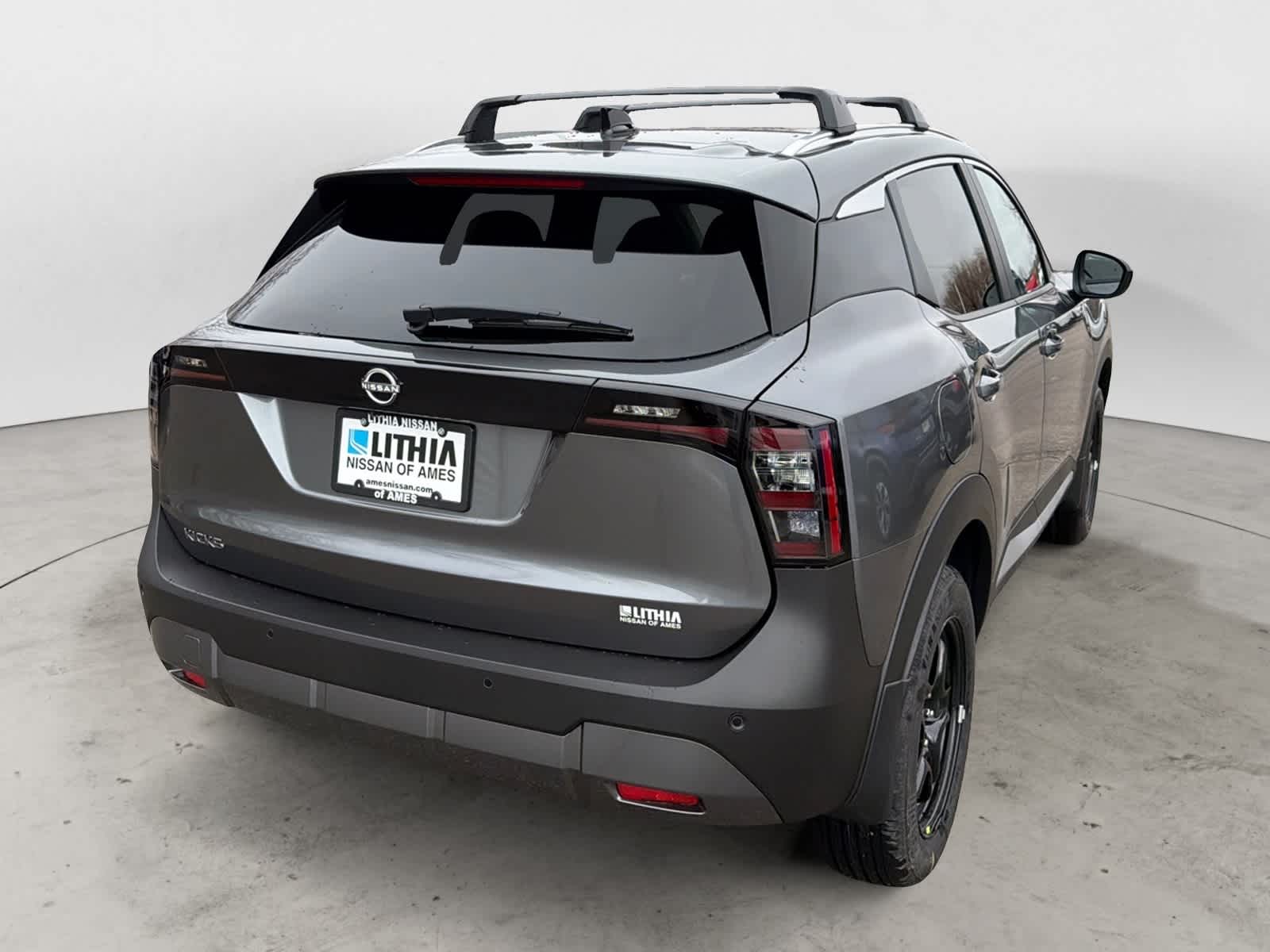 Thumbnail: 2026 Nissan Kicks - 4