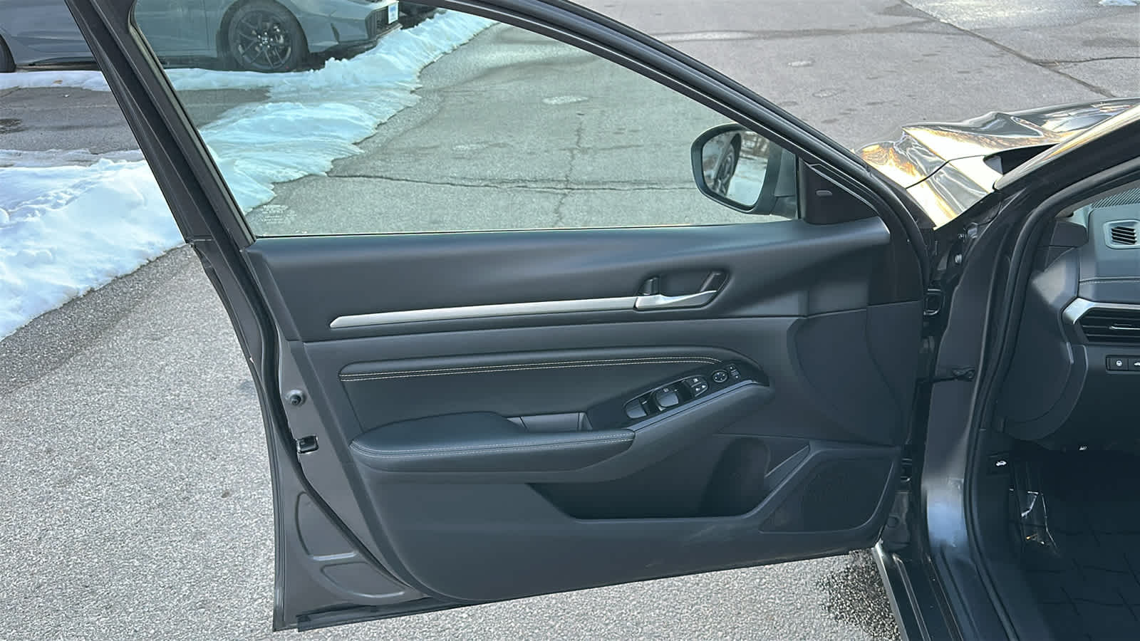 Thumbnail: 2021 Nissan Altima - 14