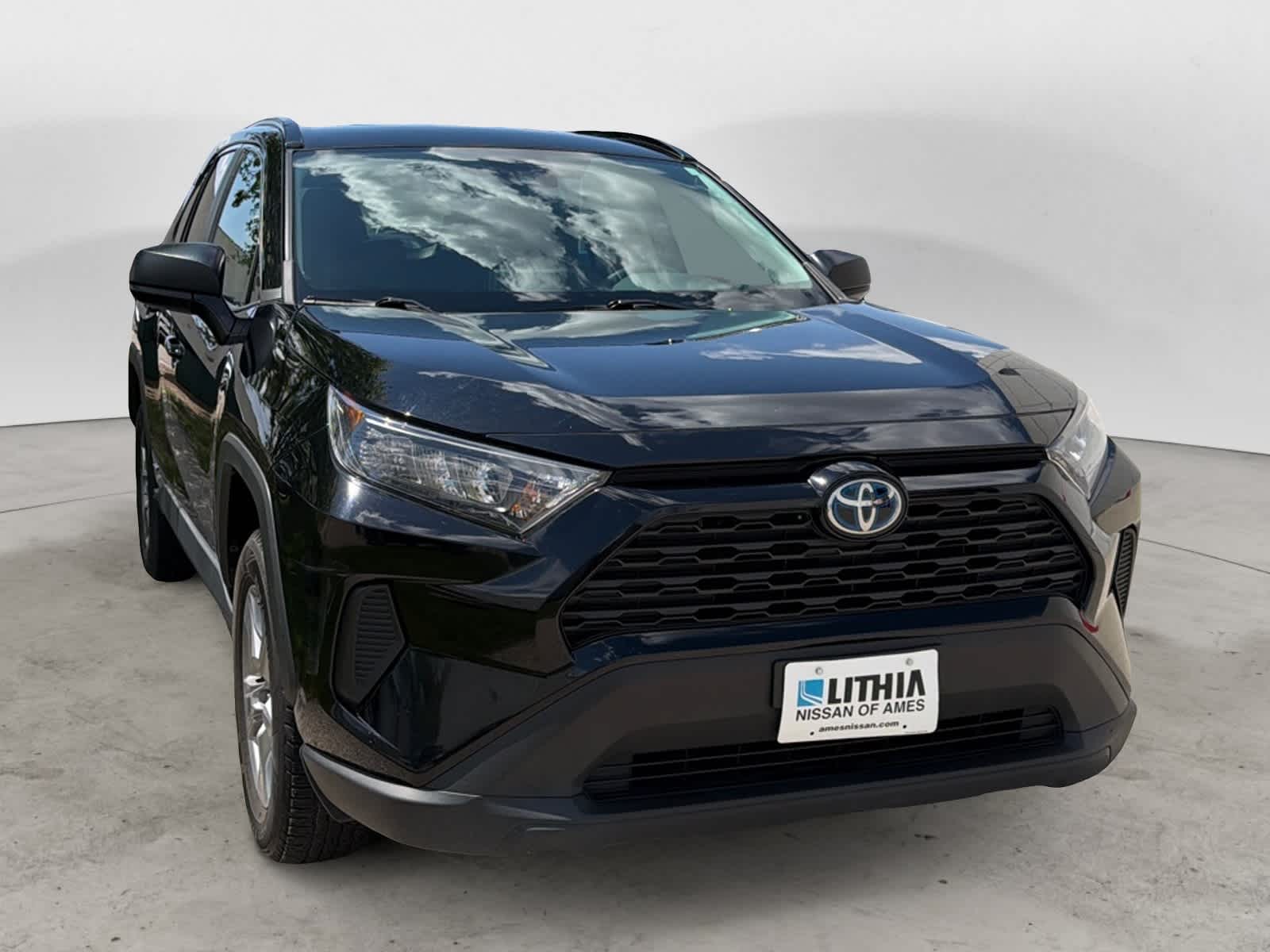 Thumbnail: 2022 Toyota RAV4 - 6