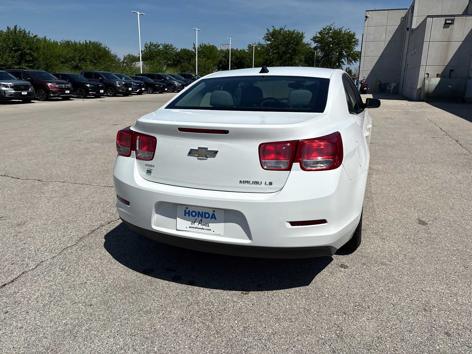 Thumbnail: 2014 Chevrolet Malibu - 10