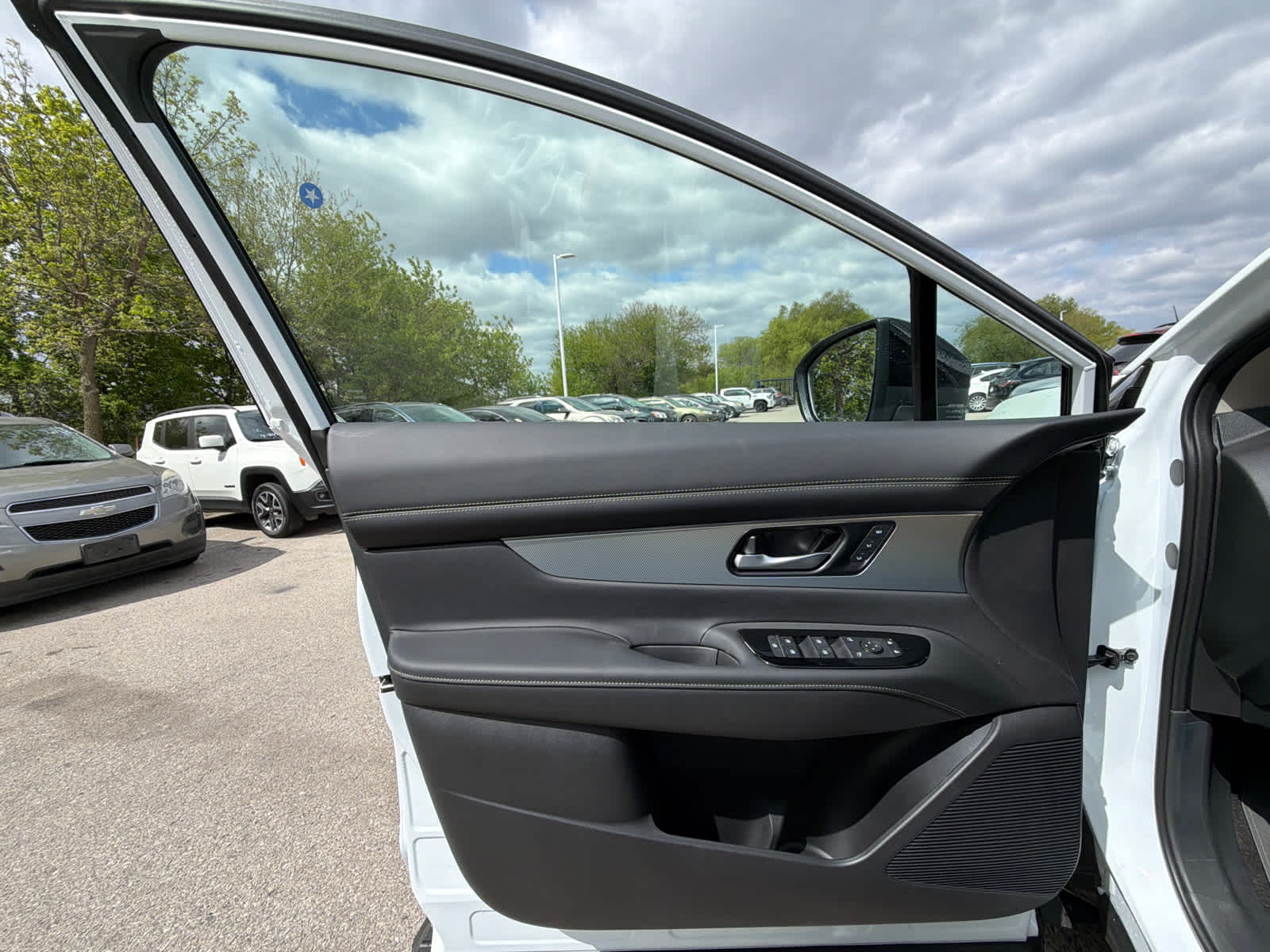 Thumbnail: 2026 Nissan Murano - 16