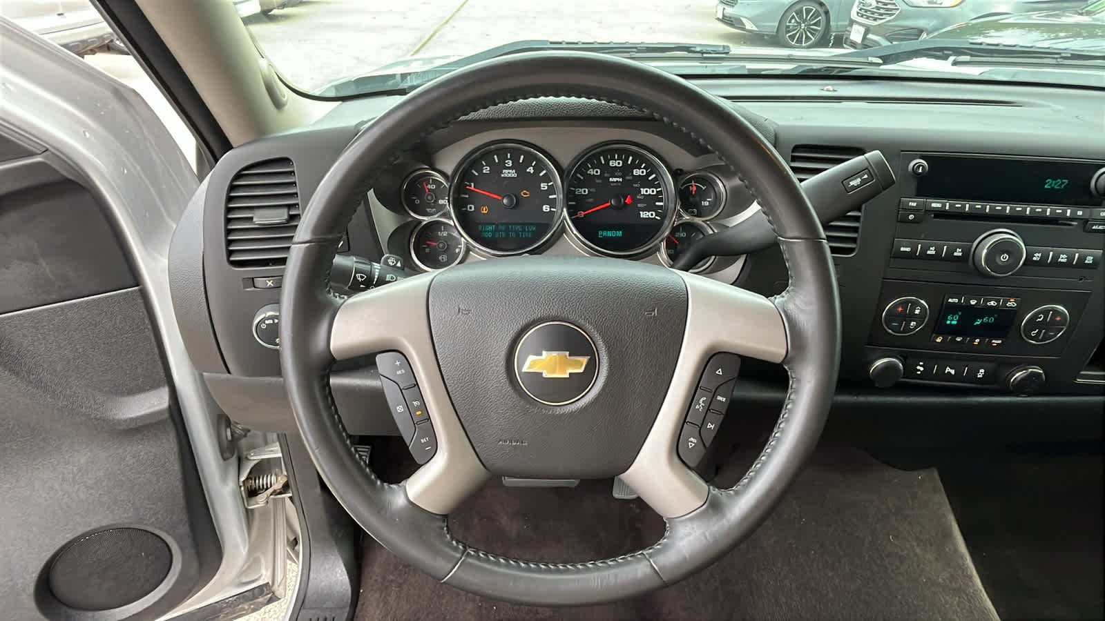Thumbnail: 2013 Chevrolet Silverado 1500 - 17