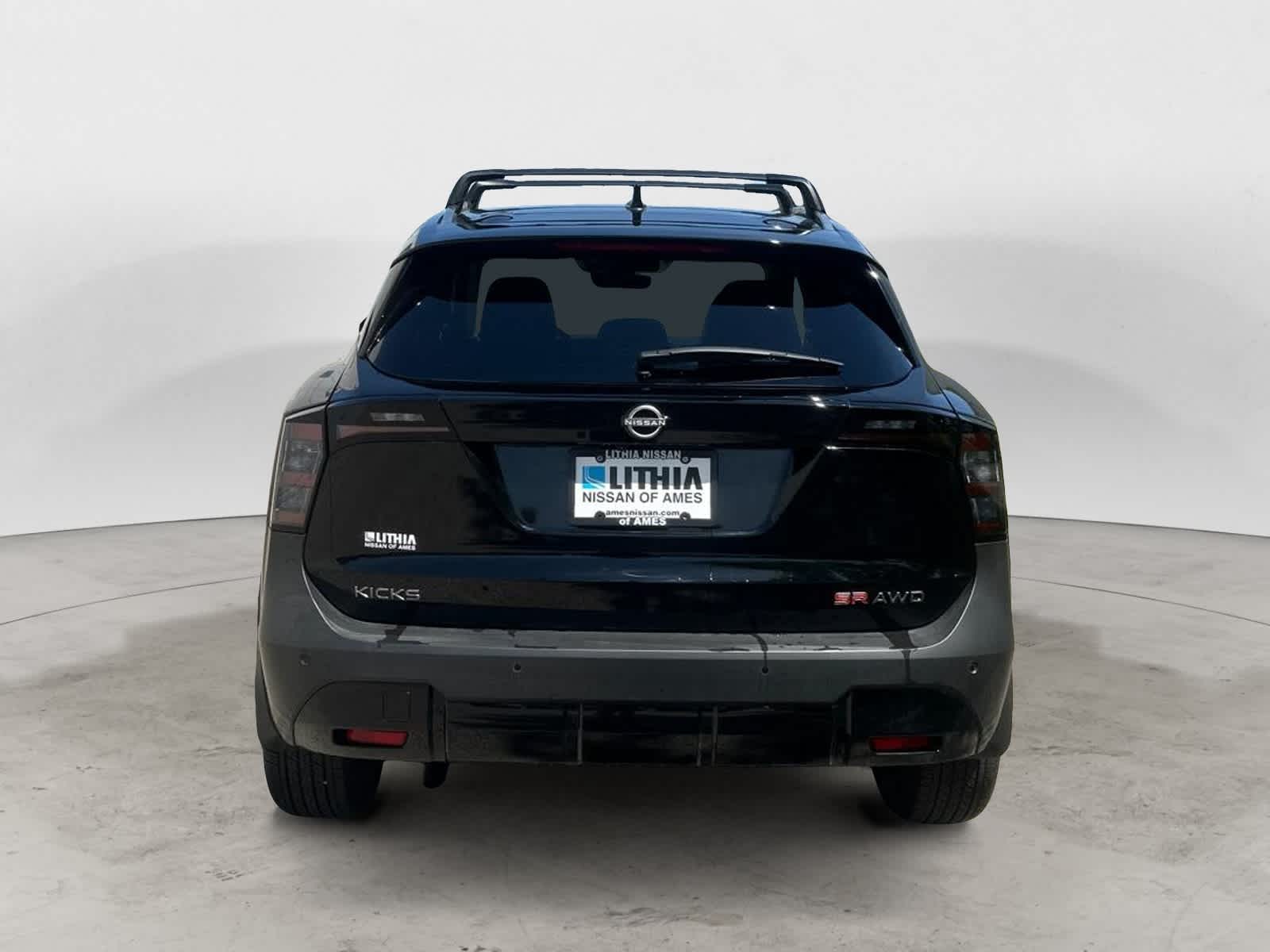 Thumbnail: 2025 Nissan Kicks - 5
