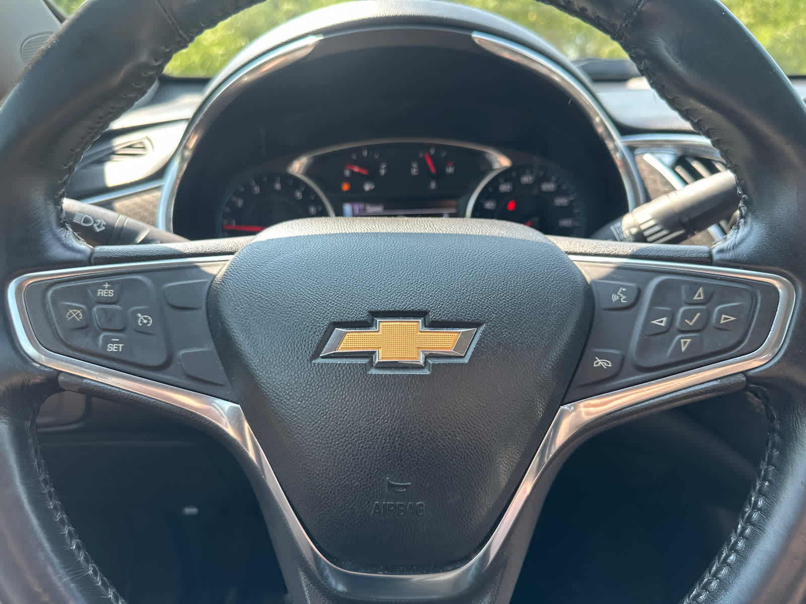 Thumbnail: 2018 Chevrolet Malibu - 16