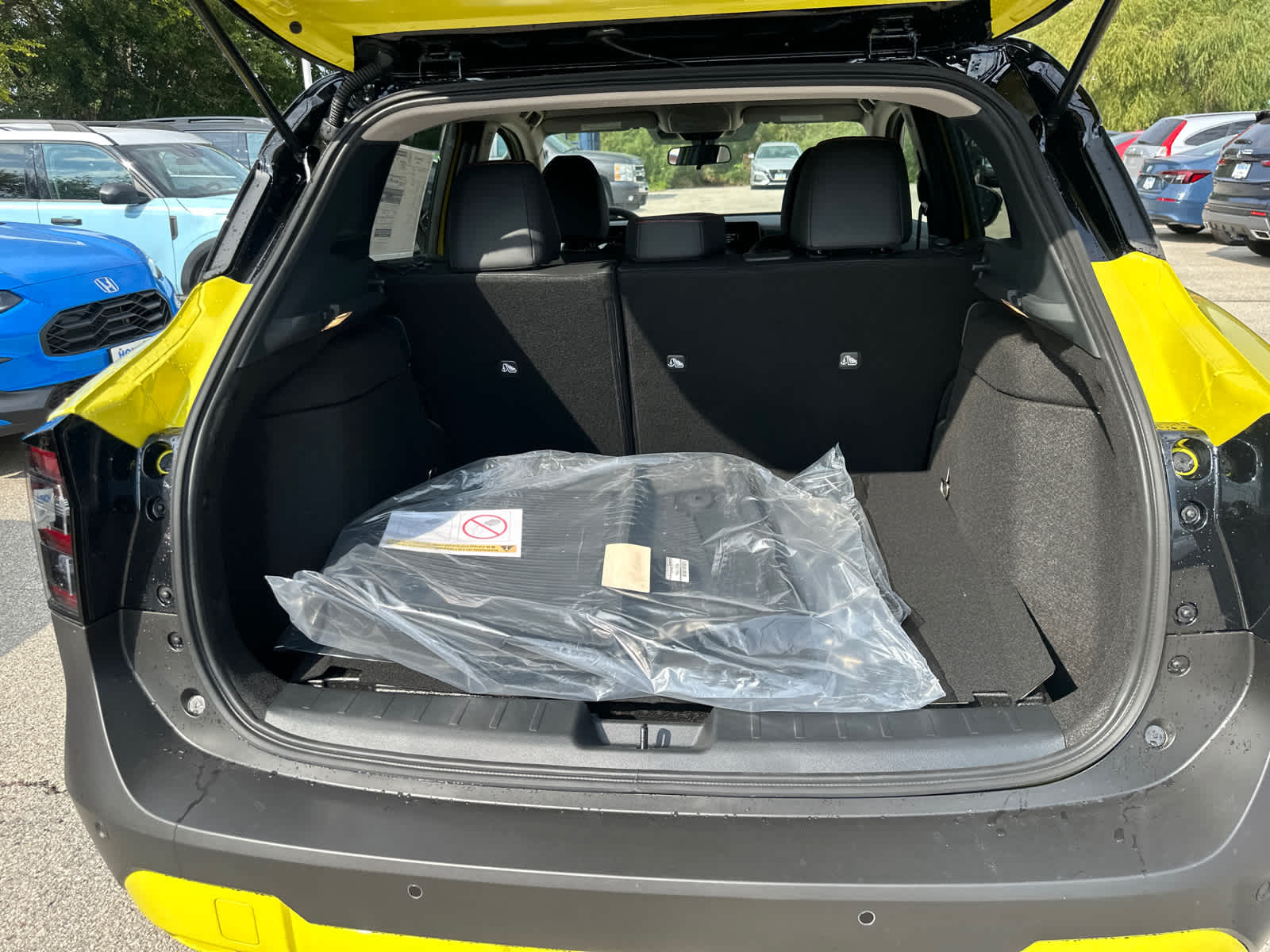 Thumbnail: 2026 Nissan Kicks - 11