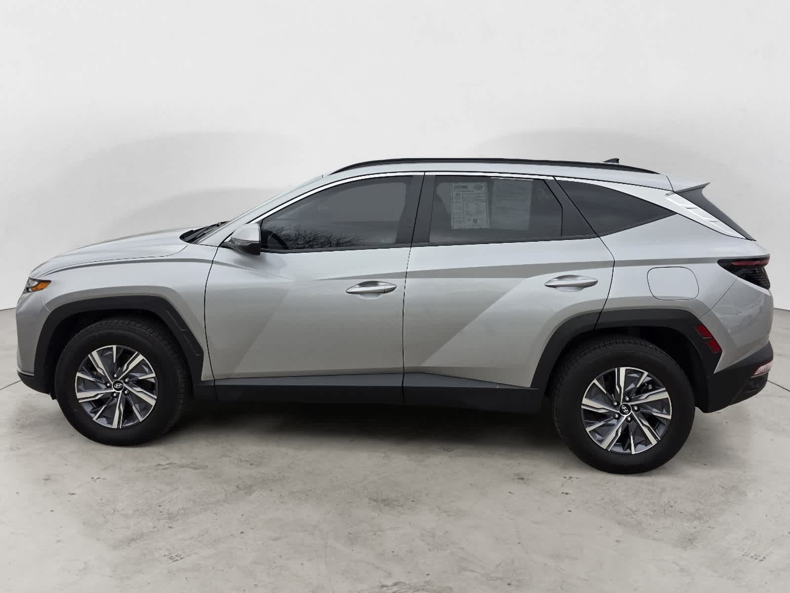 Thumbnail: 2023 Hyundai Tucson - 2