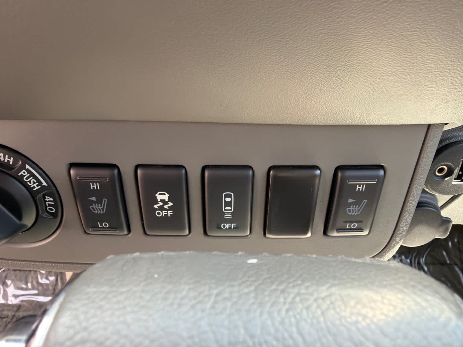 Thumbnail: 2018 Nissan Frontier - 24