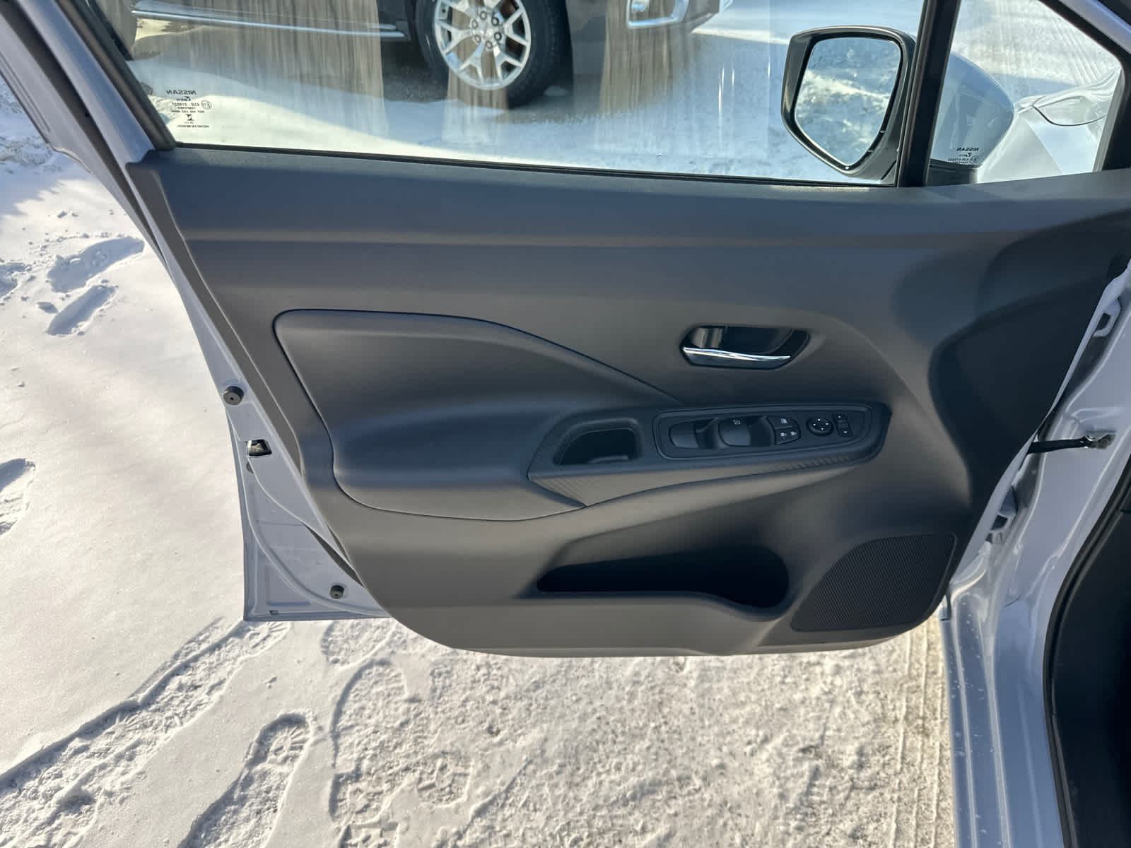 Thumbnail: 2025 Nissan Versa - 14