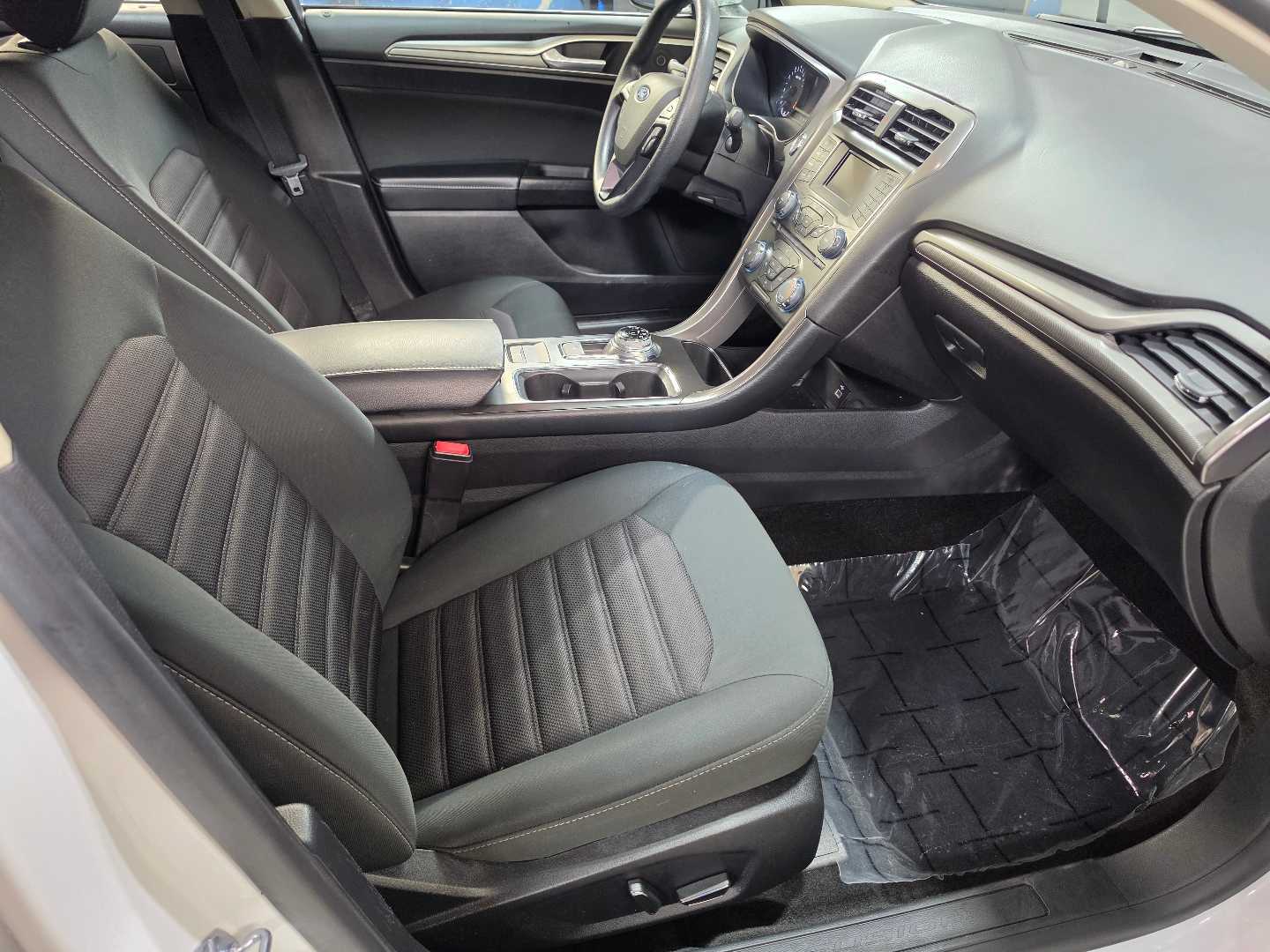 Thumbnail: 2018 Ford Fusion - 12