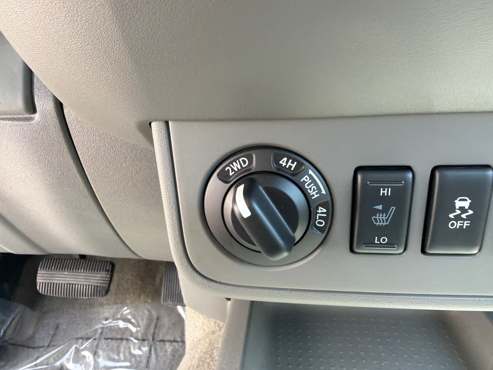 Thumbnail: 2018 Nissan Frontier - 25
