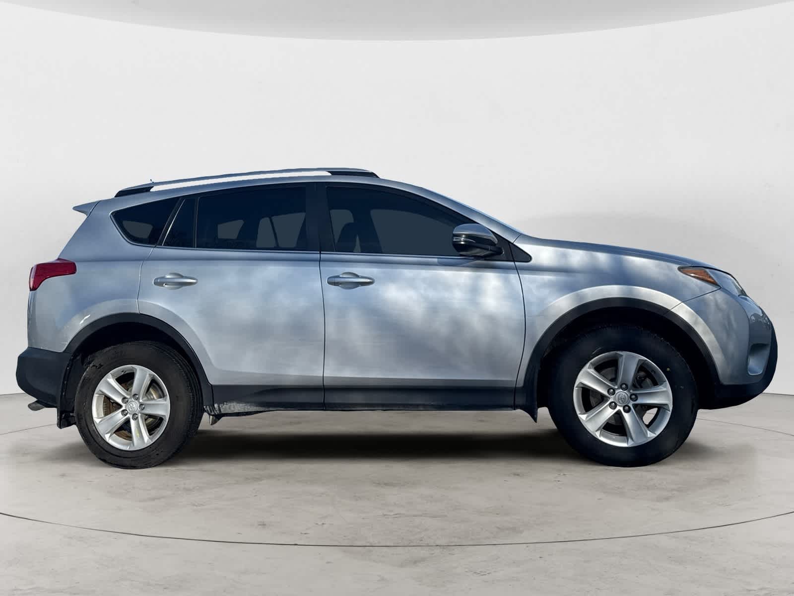 Thumbnail: 2013 Toyota RAV4 - 5