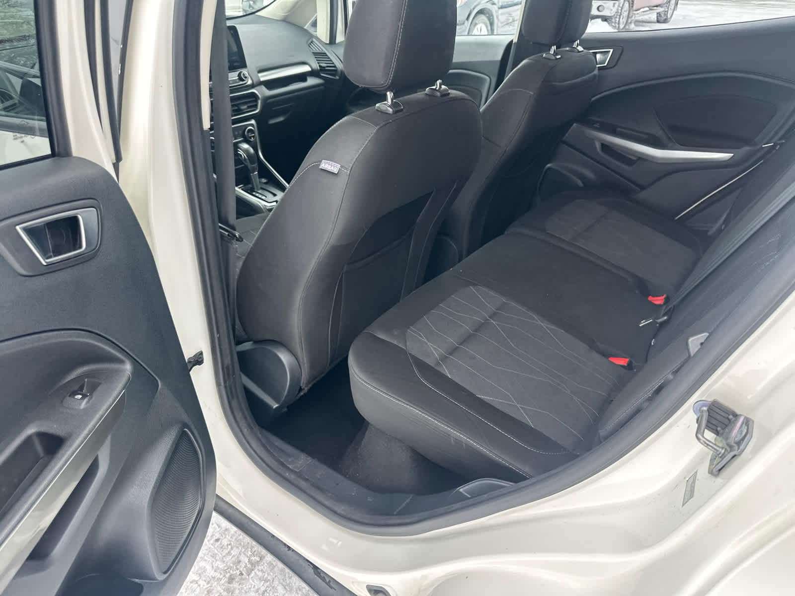 Thumbnail: 2018 Ford EcoSport - 15