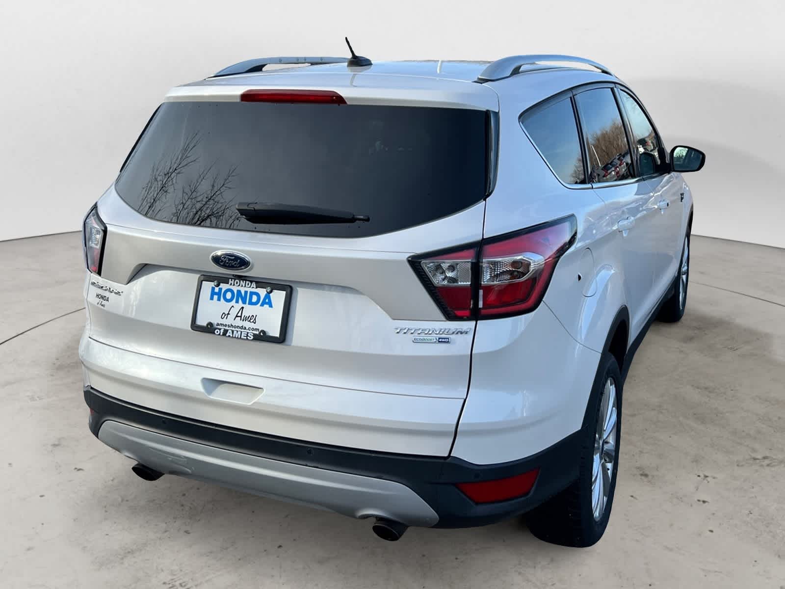 Thumbnail: 2017 Ford Escape - 4