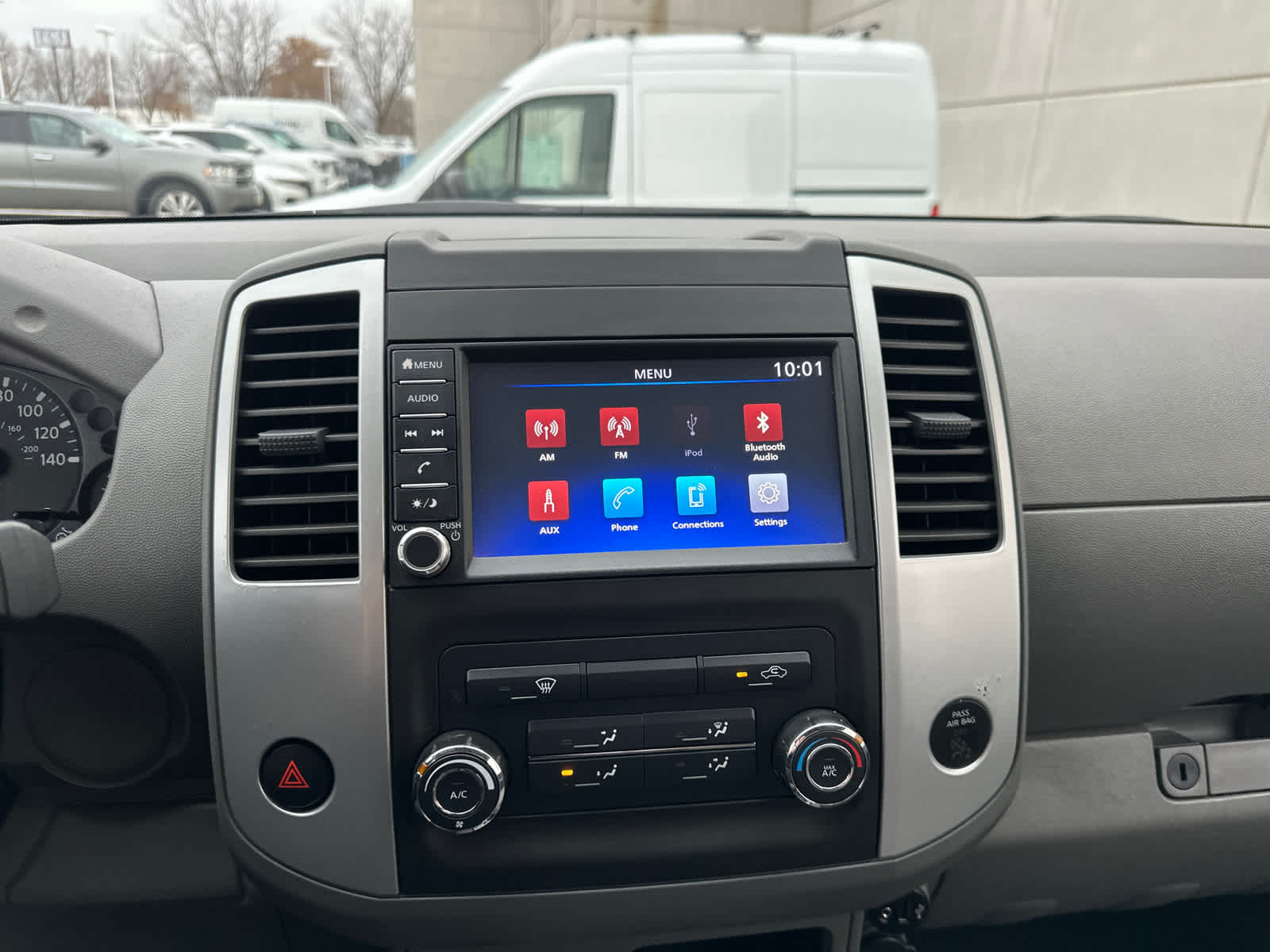 Thumbnail: 2020 Nissan Frontier - 24