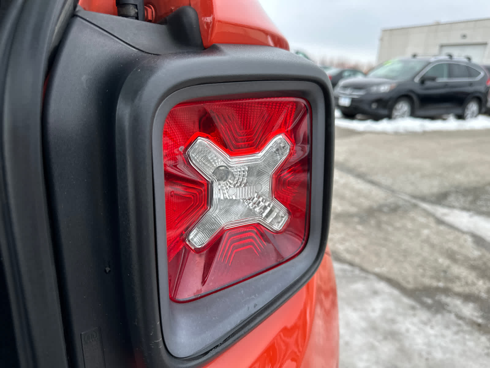 Thumbnail: 2015 Jeep Renegade - 12