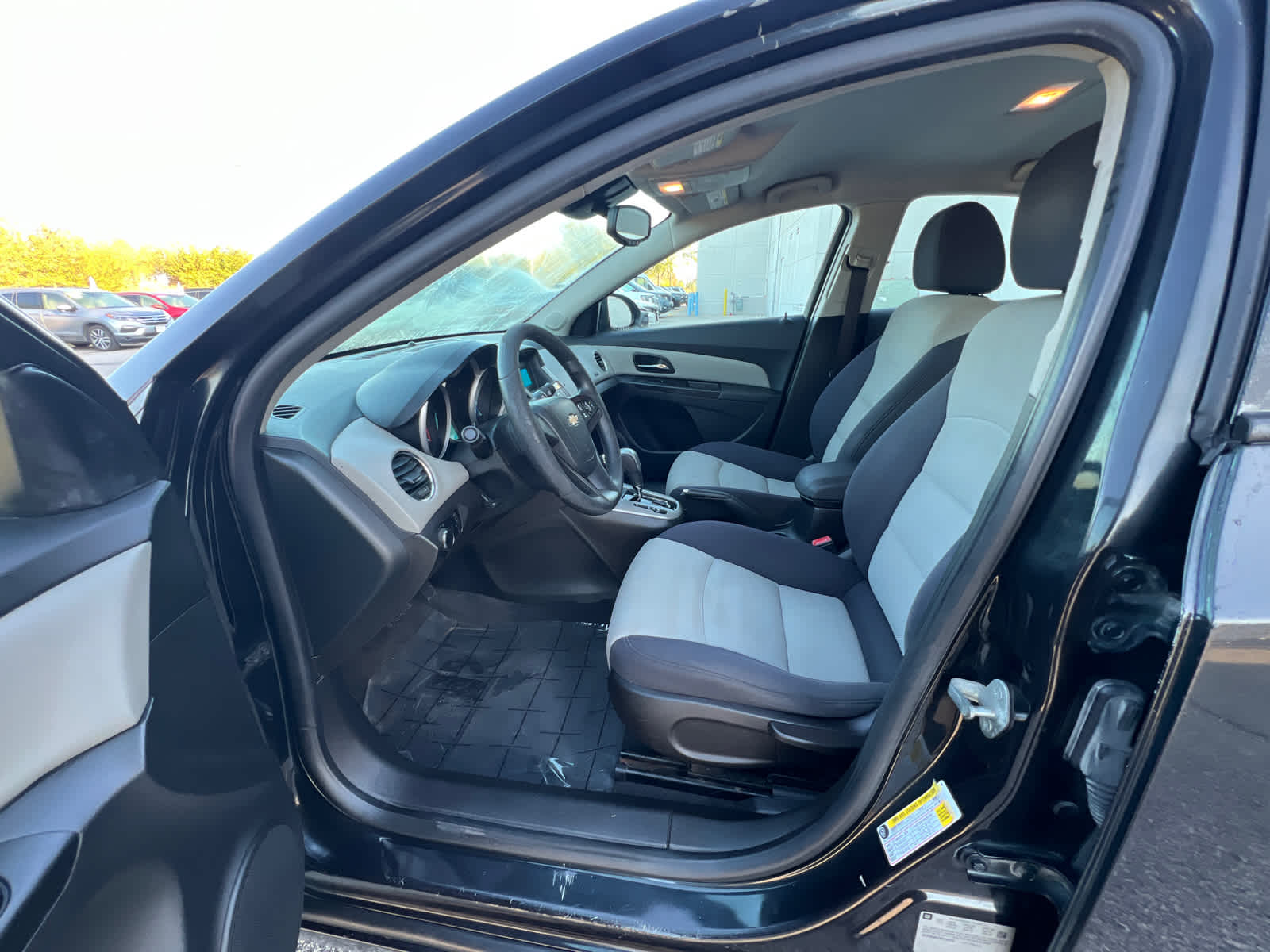 Thumbnail: 2013 Chevrolet Cruze - 14