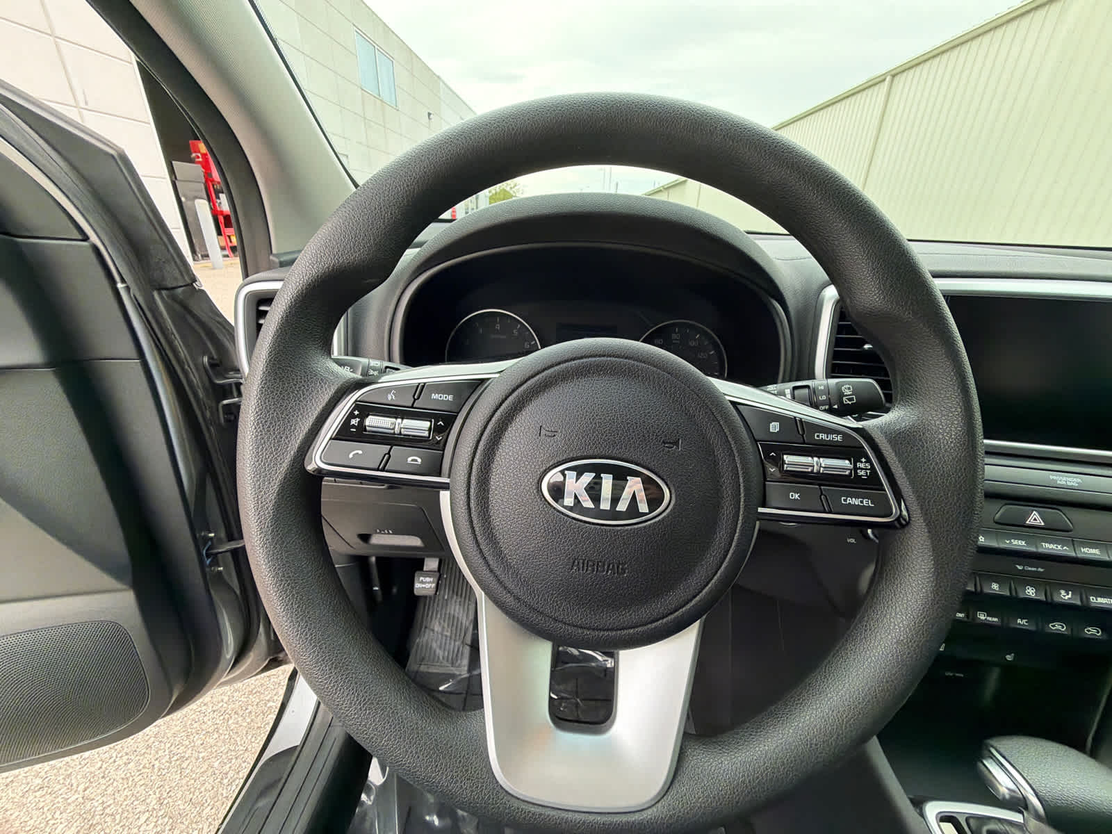 Thumbnail: 2022 Kia Sportage - 20