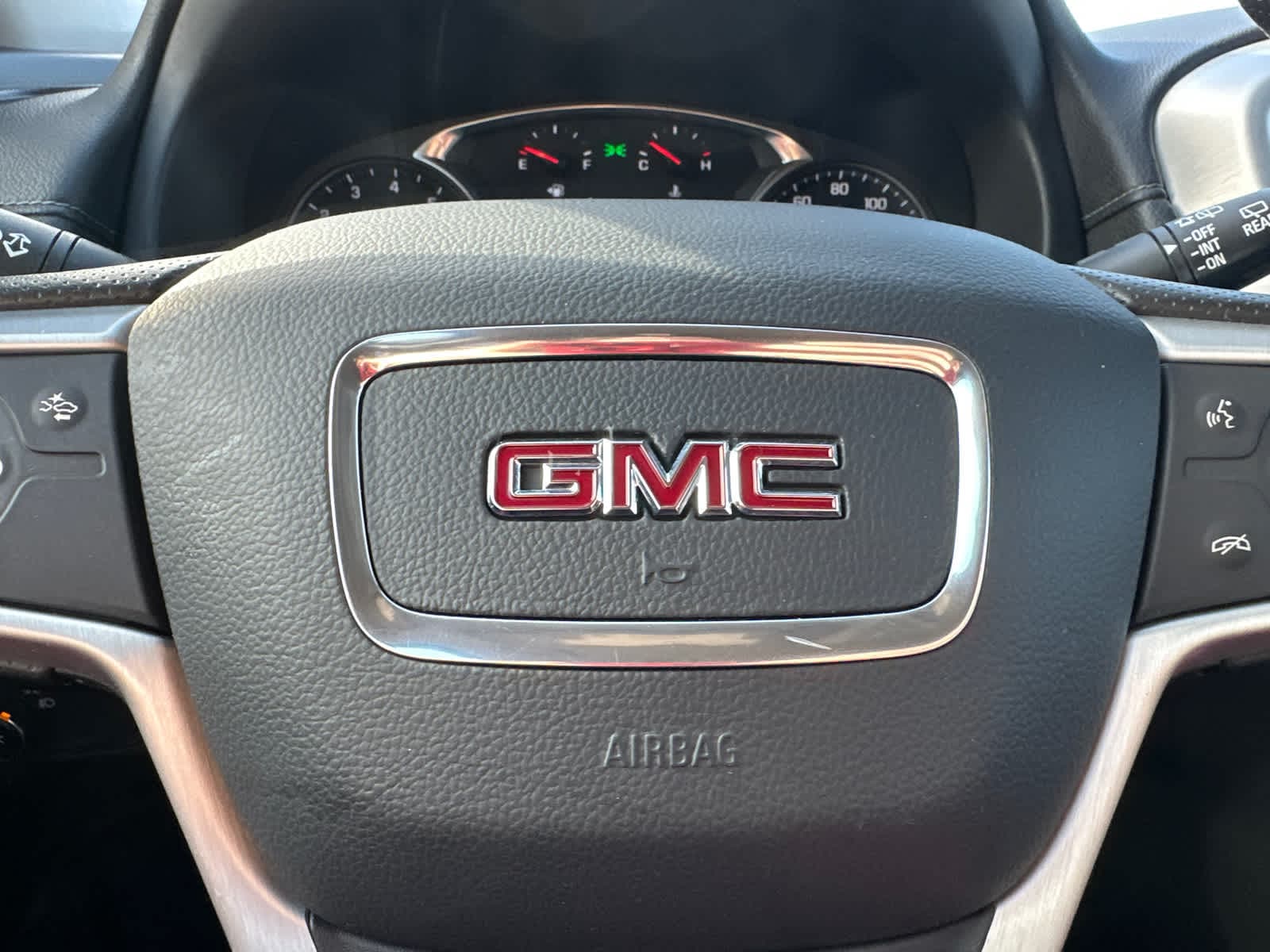 Thumbnail: 2022 GMC Terrain - 21