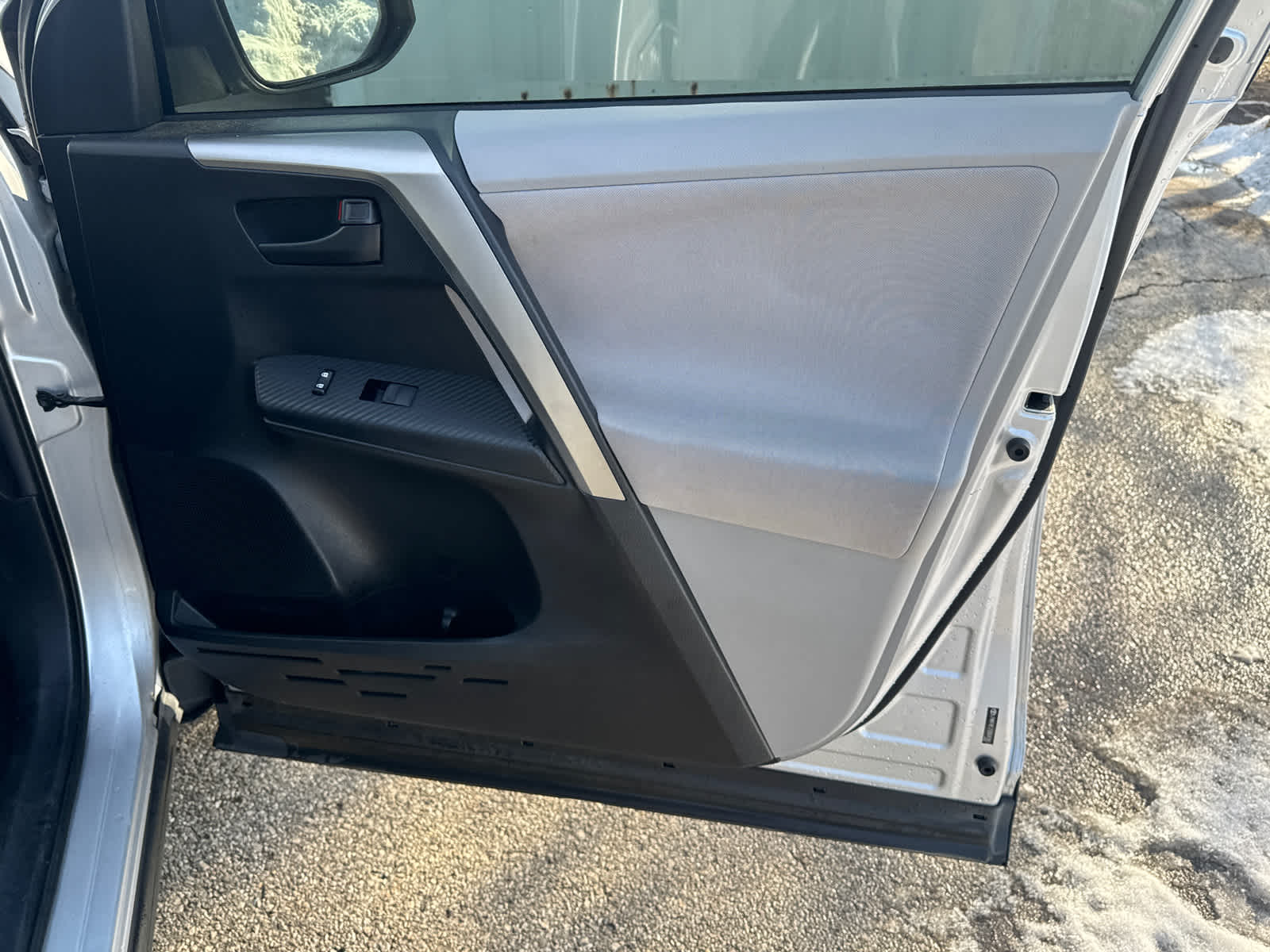 Thumbnail: 2013 Toyota RAV4 - 7