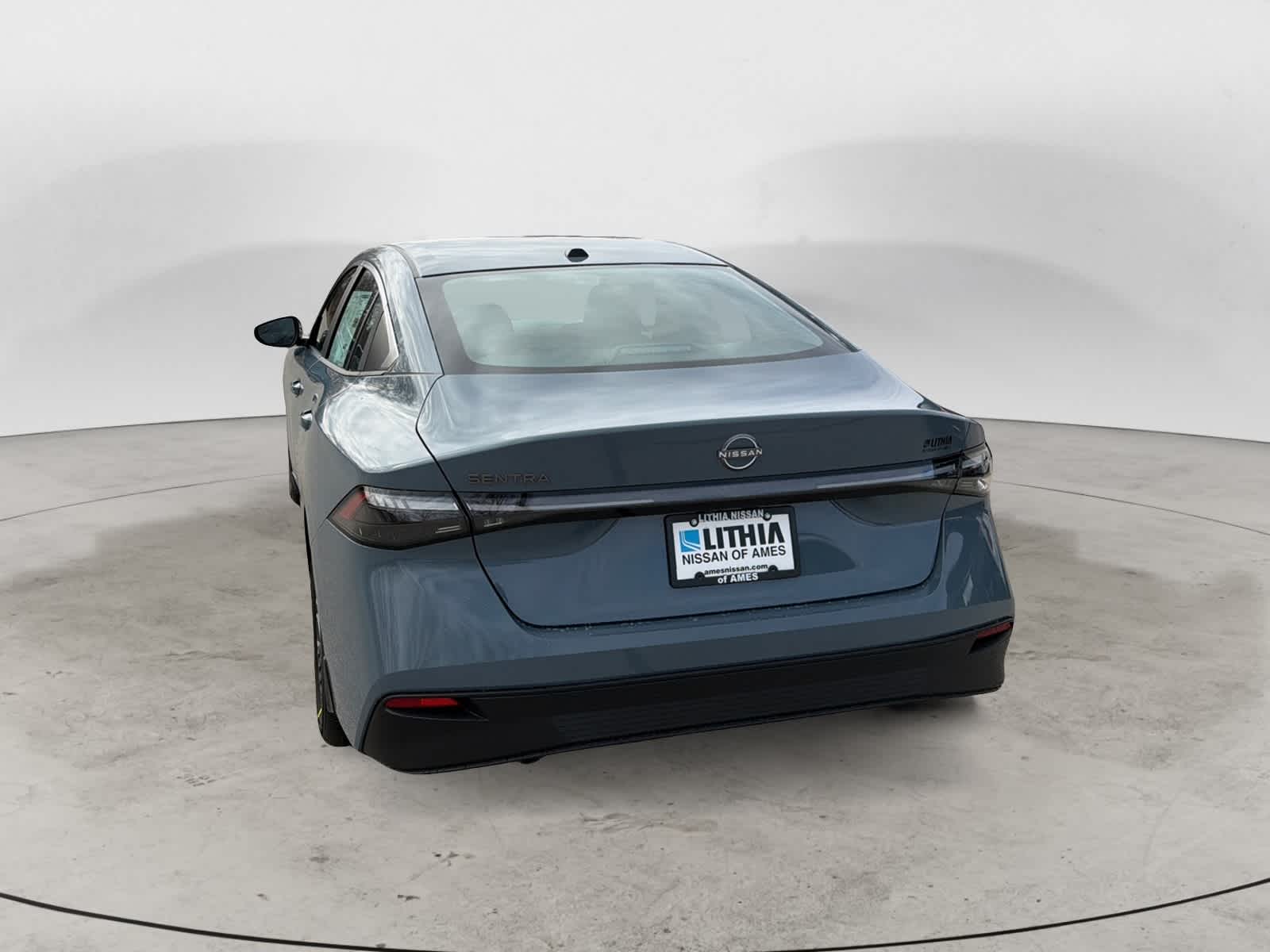 Thumbnail: 2026 Nissan Sentra - 3
