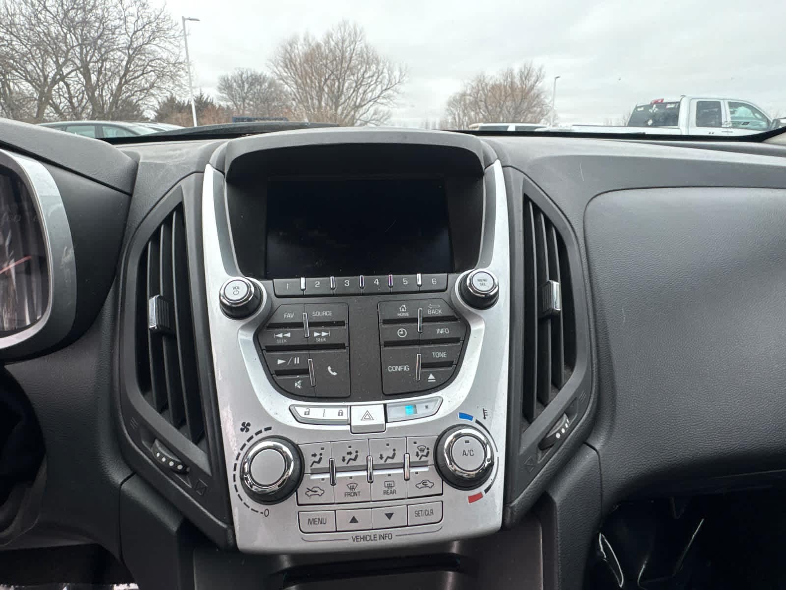 Thumbnail: 2014 Chevrolet Equinox - 19