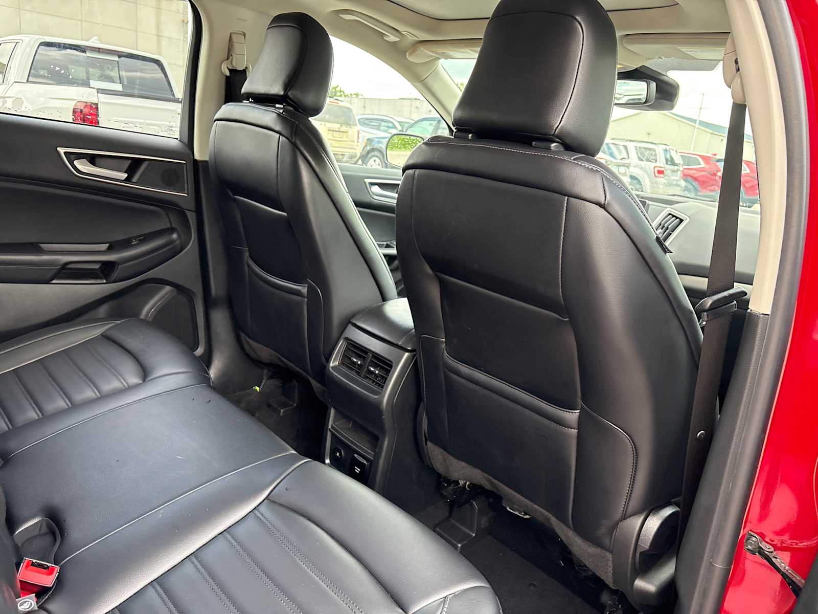 Thumbnail: 2023 Ford Edge - 26