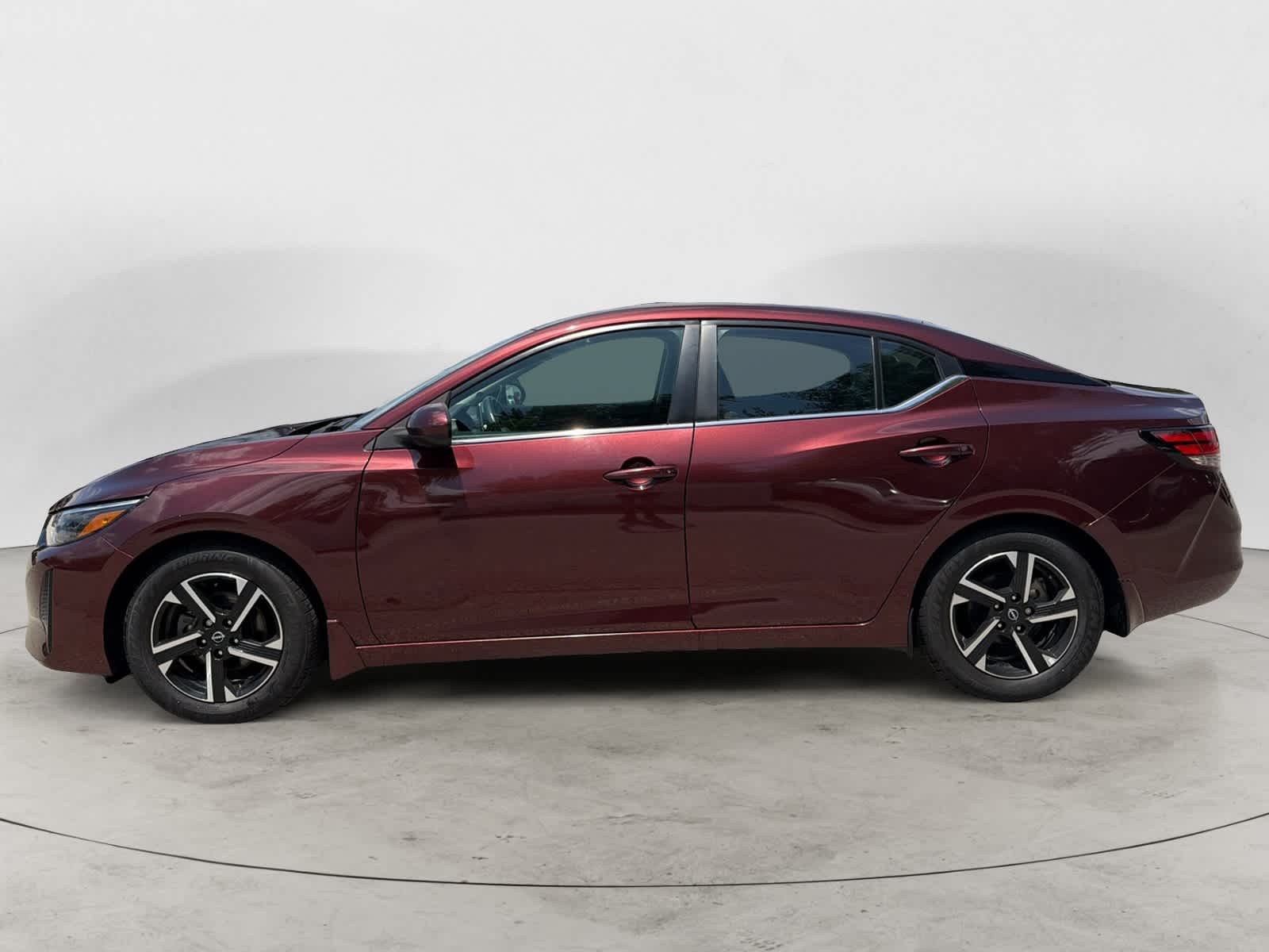 Thumbnail: 2024 Nissan Sentra - 2