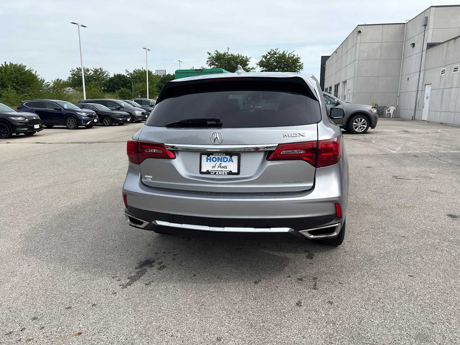 Thumbnail: 2018 Acura MDX - 7
