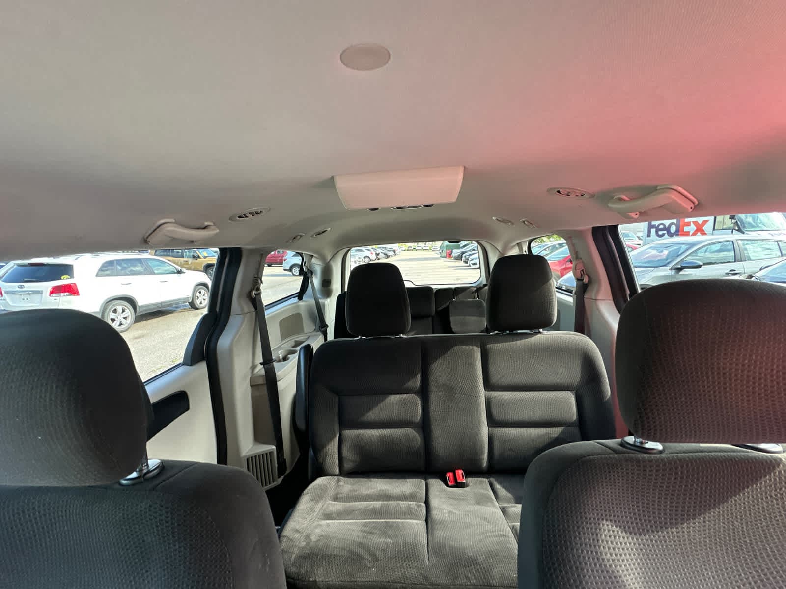 Thumbnail: 2017 Dodge Grand Caravan - 26