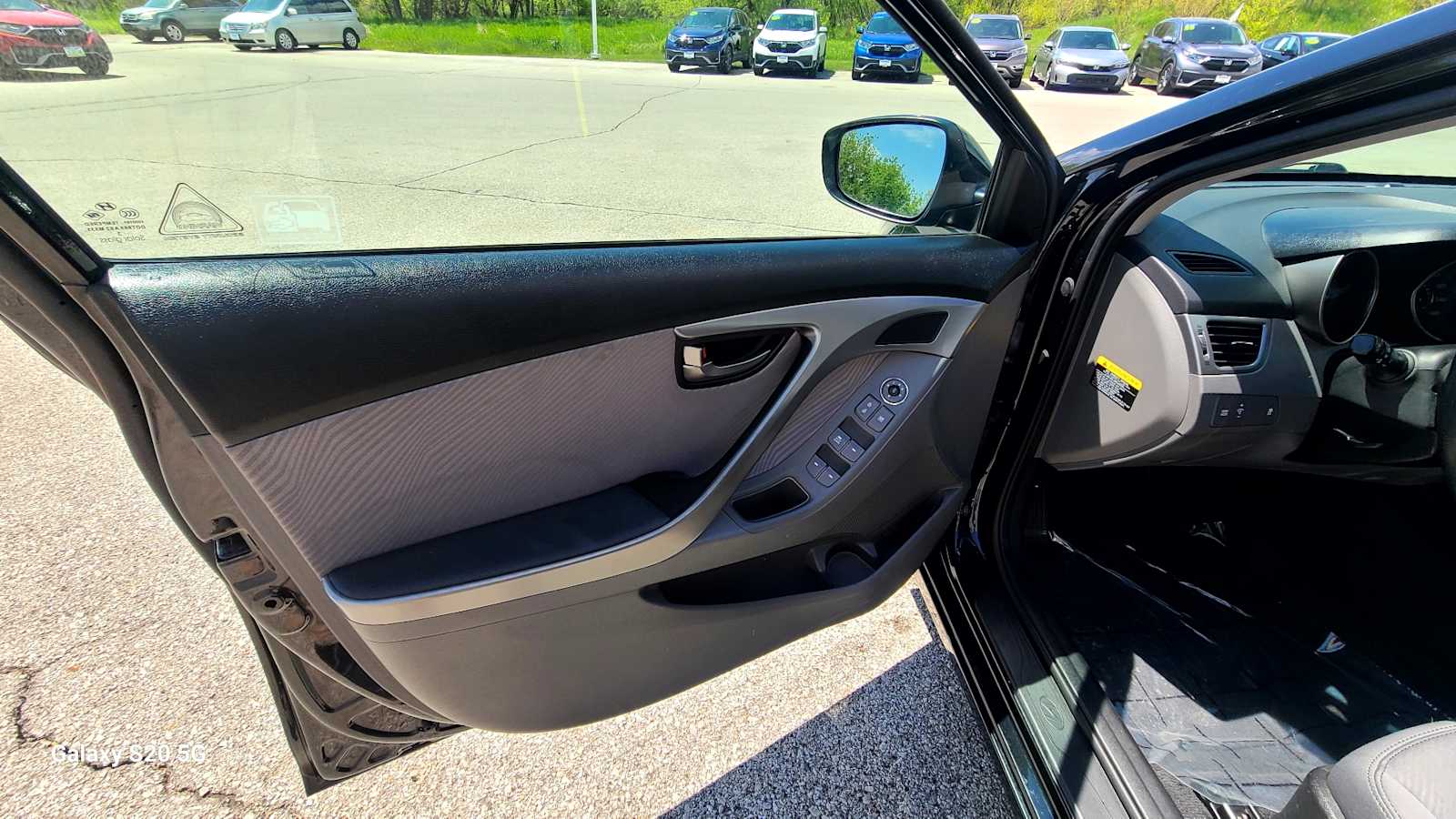 Thumbnail: 2013 Hyundai Elantra - 9