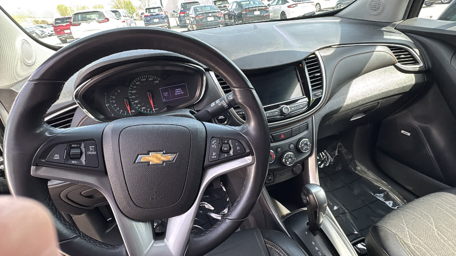 Thumbnail: 2019 Chevrolet Trax - 8