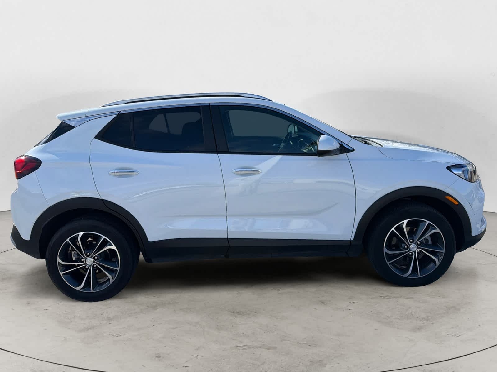 Thumbnail: 2023 Buick Encore GX - 5