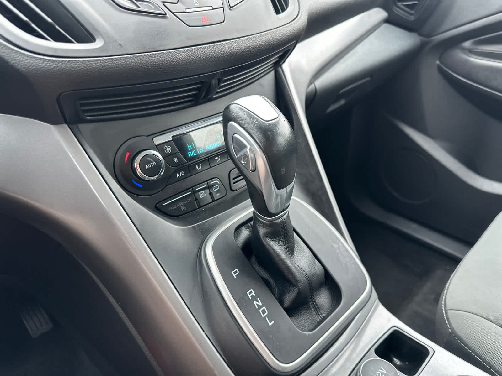 Thumbnail: 2016 Ford C-Max - 22