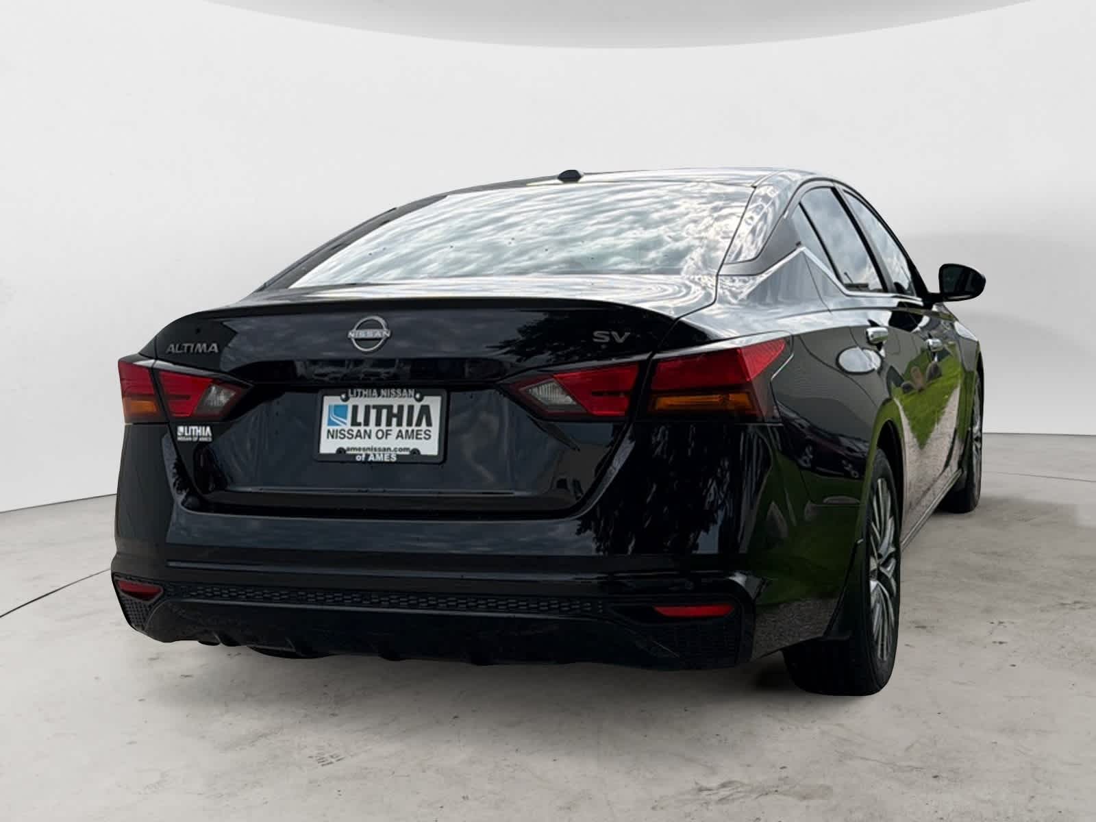 Thumbnail: 2024 Nissan Altima - 4