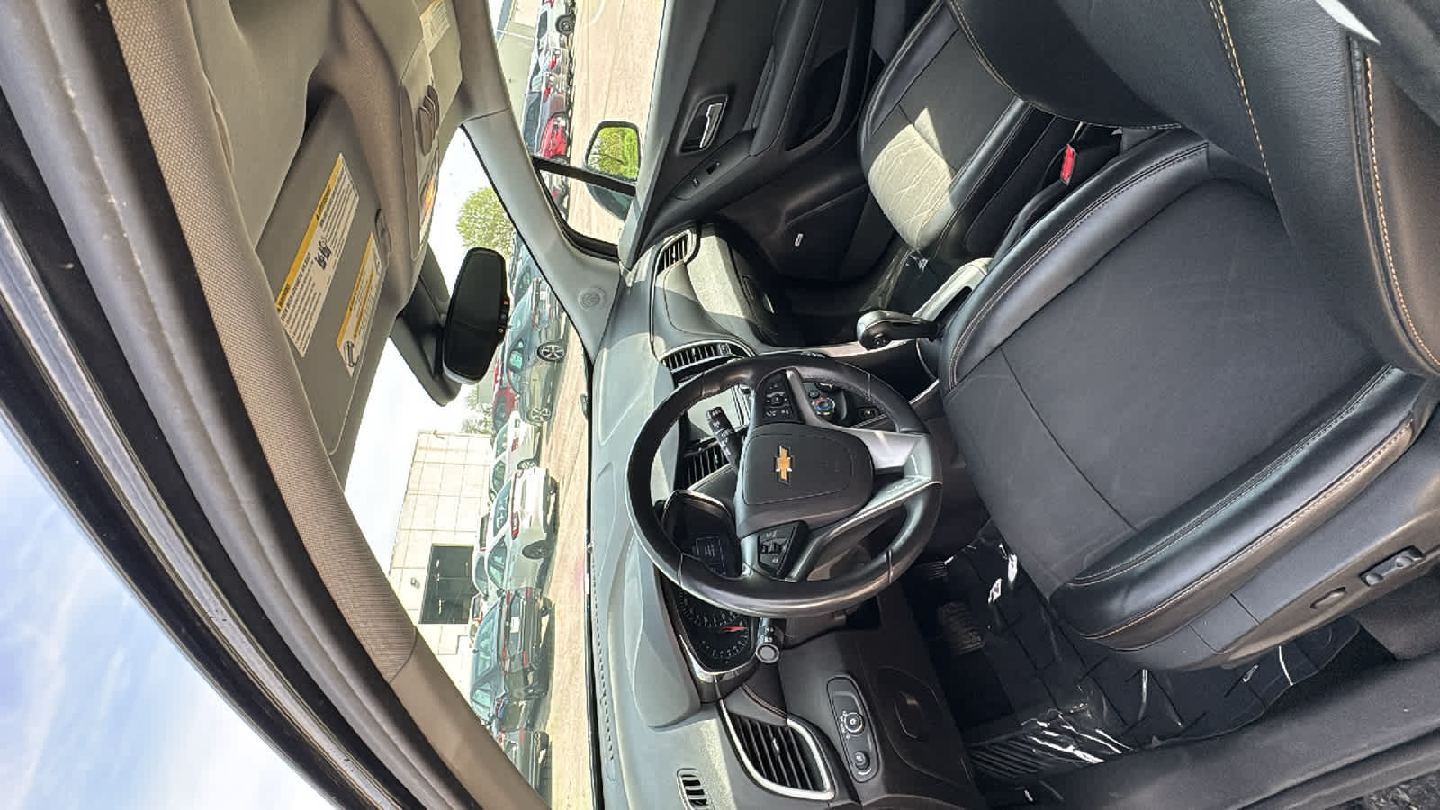 Thumbnail: 2019 Chevrolet Trax - 14