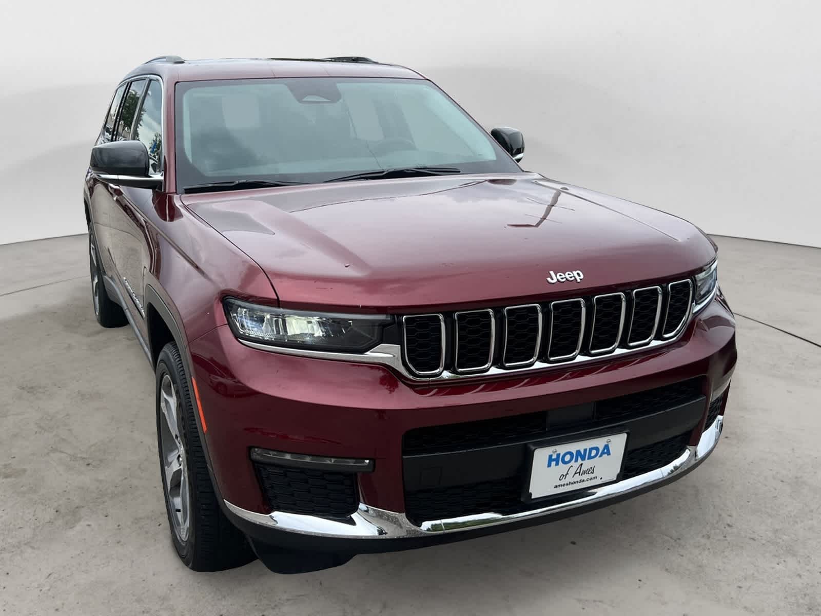 Thumbnail: 2023 Jeep Grand Cherokee - 4